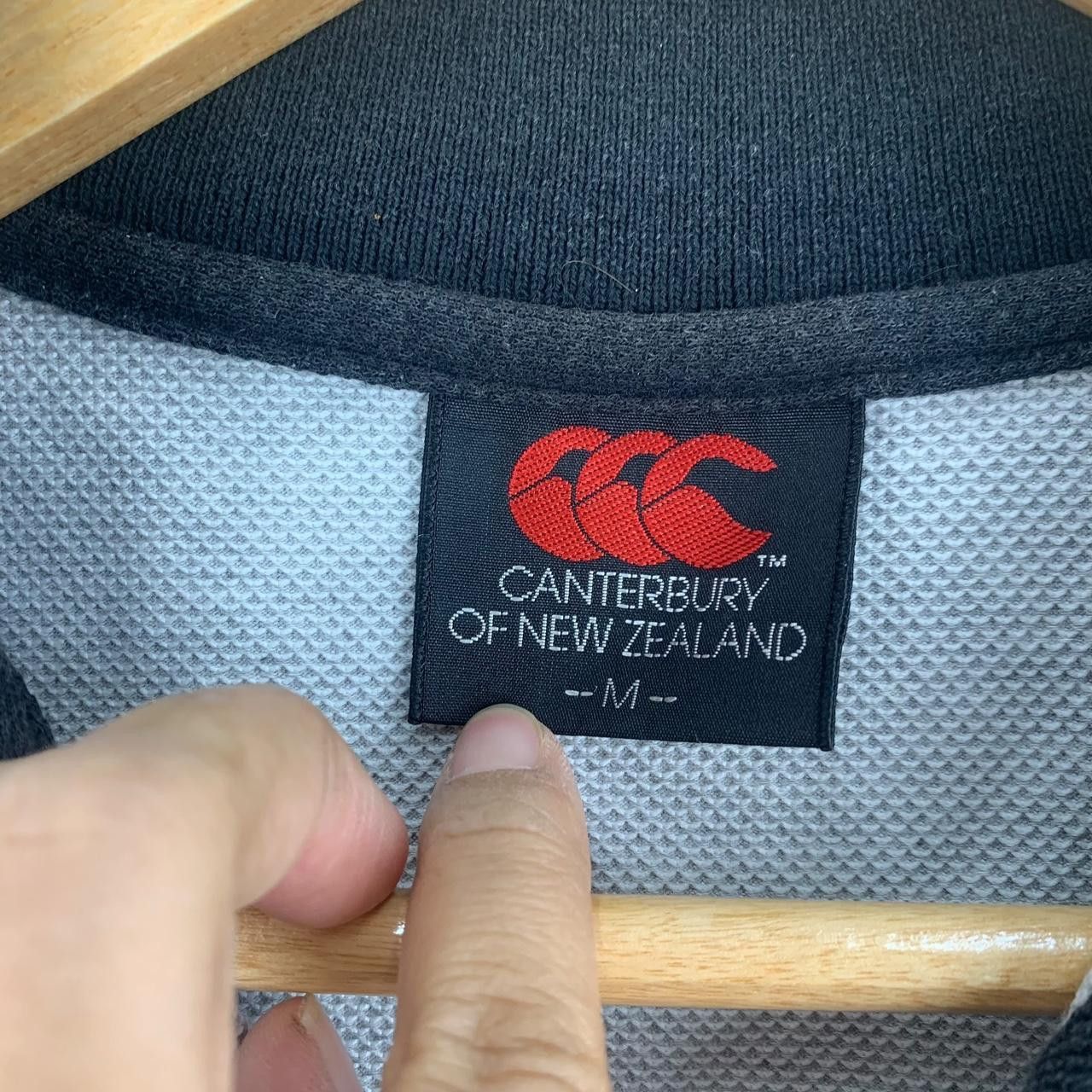 Canterbury of New Zealand CANTERBURY NEW ZEALAND Zipper Pocket Polo Tee Shirt Top Size US M / EU 48-50 / 2 - 3 Thumbnail