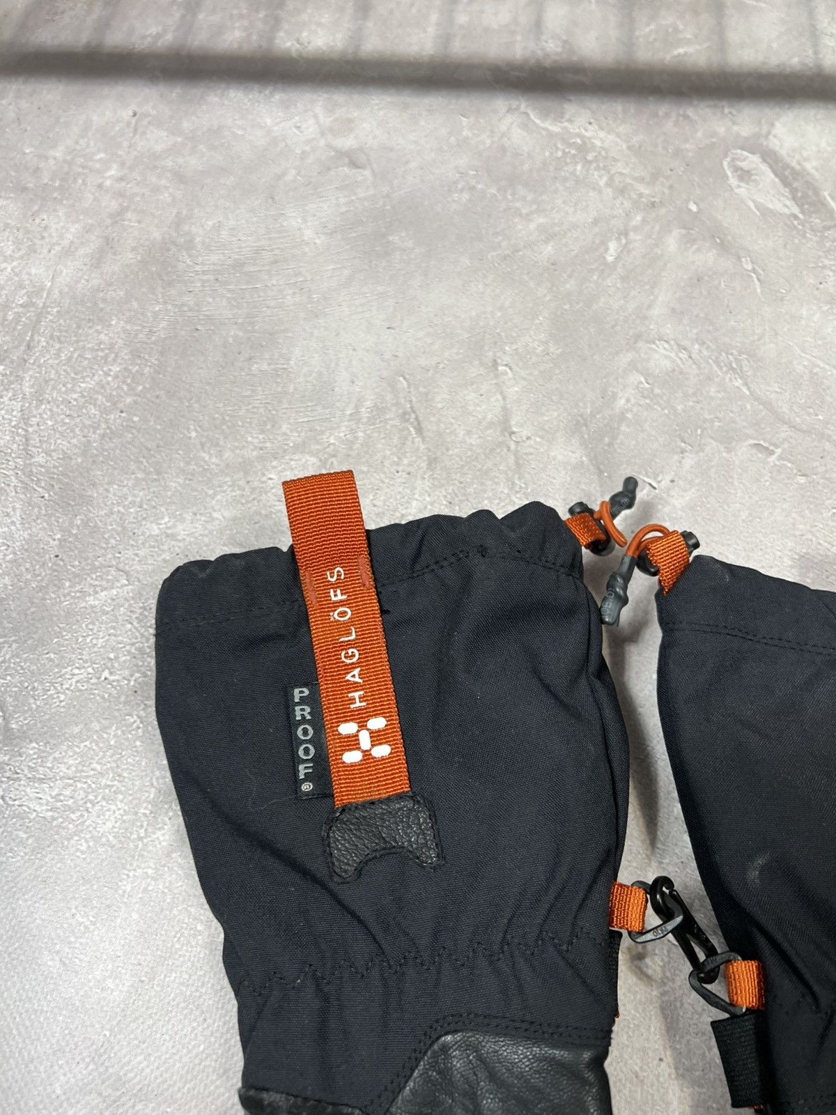 Haglofs × Vintage Vintage Haglofs Proof Woman Ski Gloves Size ONE SIZE - 6 Thumbnail