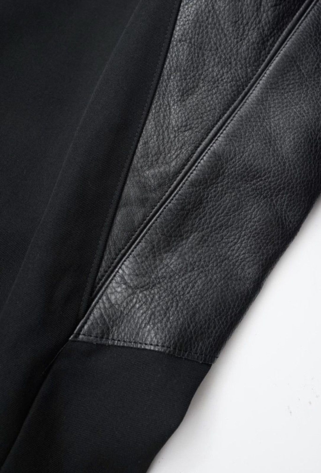 Yohji Yamamoto Yohji Yamamoto Pour Homme AW96 Leather Paneled Trousers Size US 32 / EU 48 - 3 Thumbnail