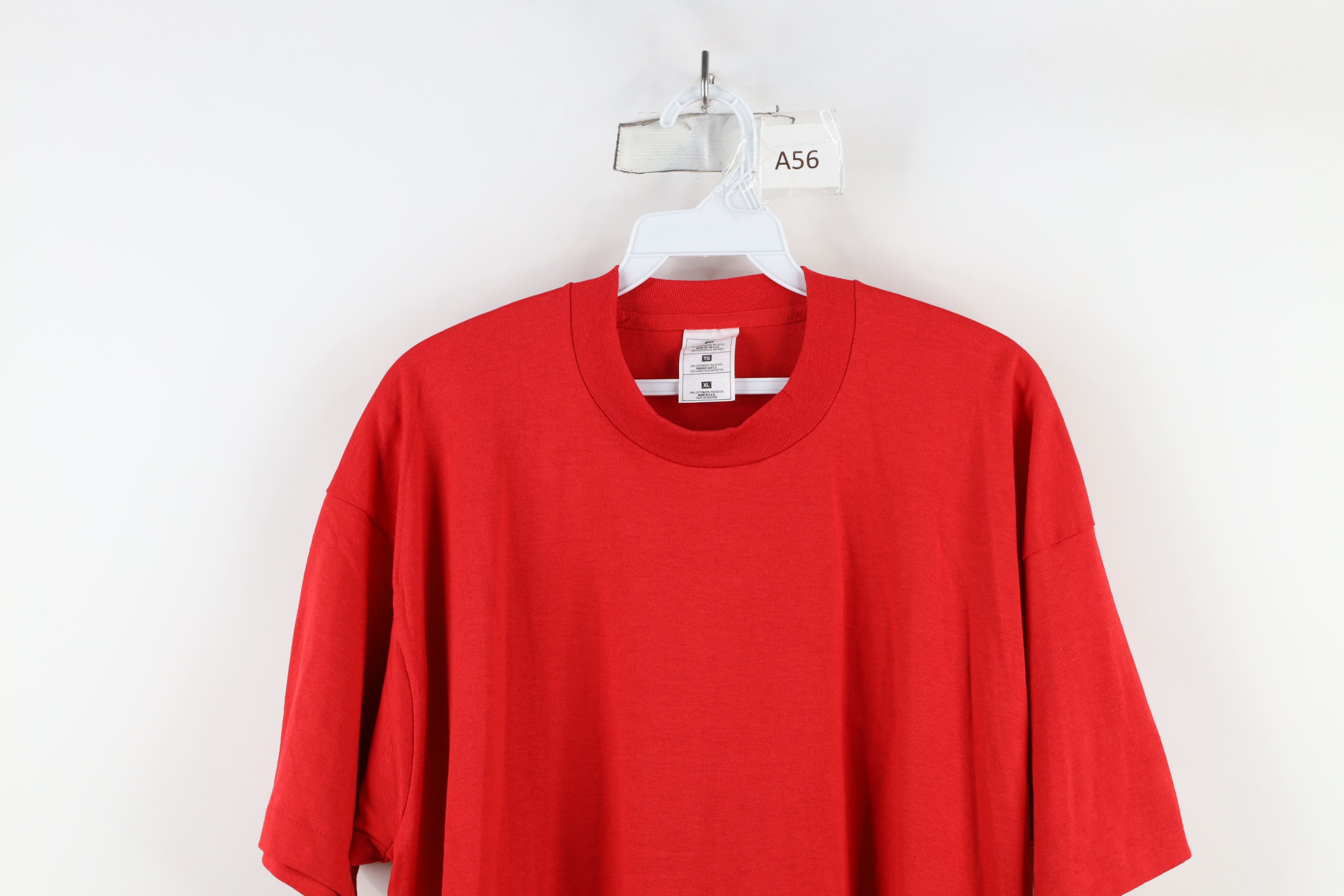 Vintage Vintage 90s Streetwear Blank Heavyweight T-Shirt Red USA Size US XL / EU 56 / 4 - 2 Thumbnail