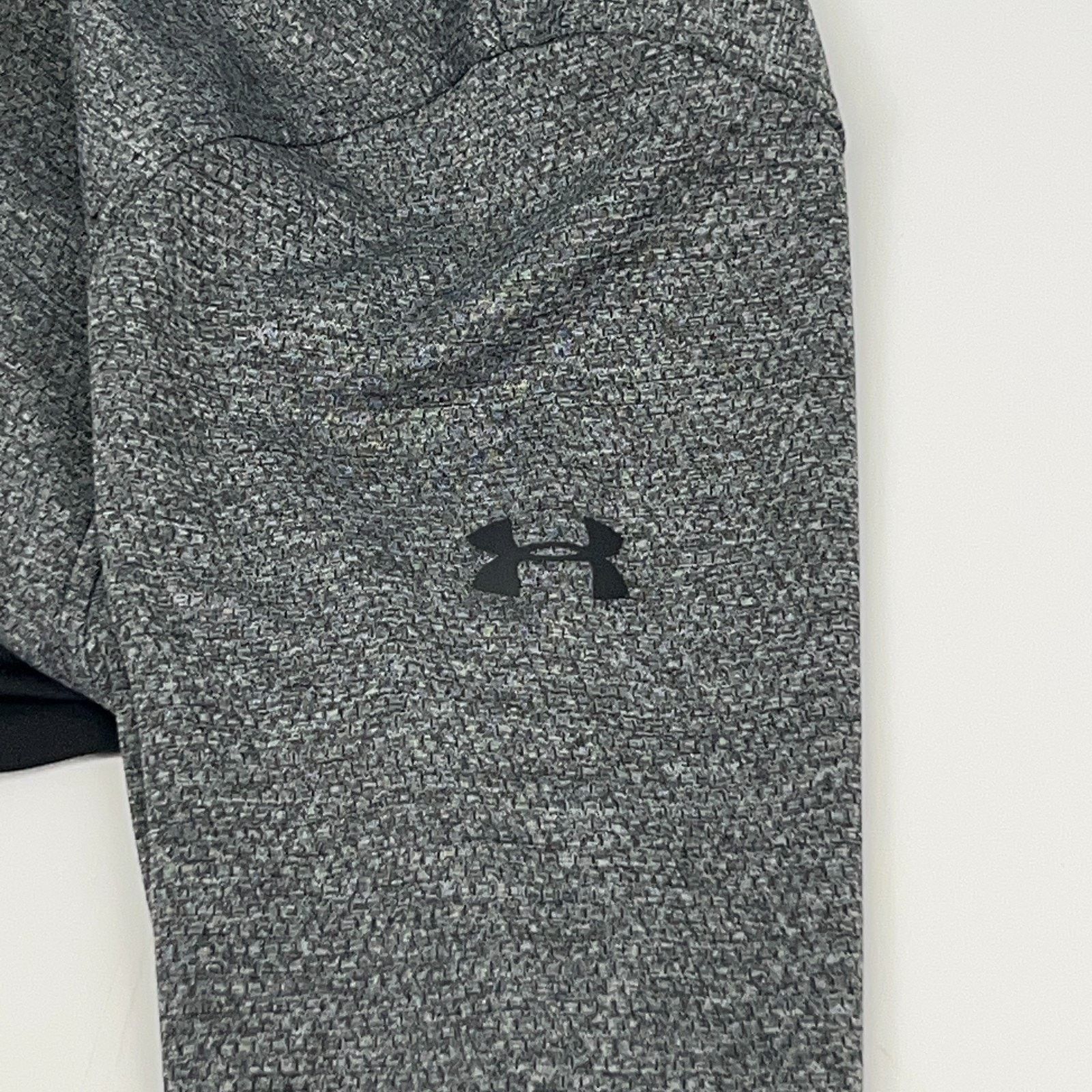Under Armour Bellagio Casino Las Vegas 1/4 Zip Shirt Black XL Size US XL / EU 56 / 4 - 6 Thumbnail