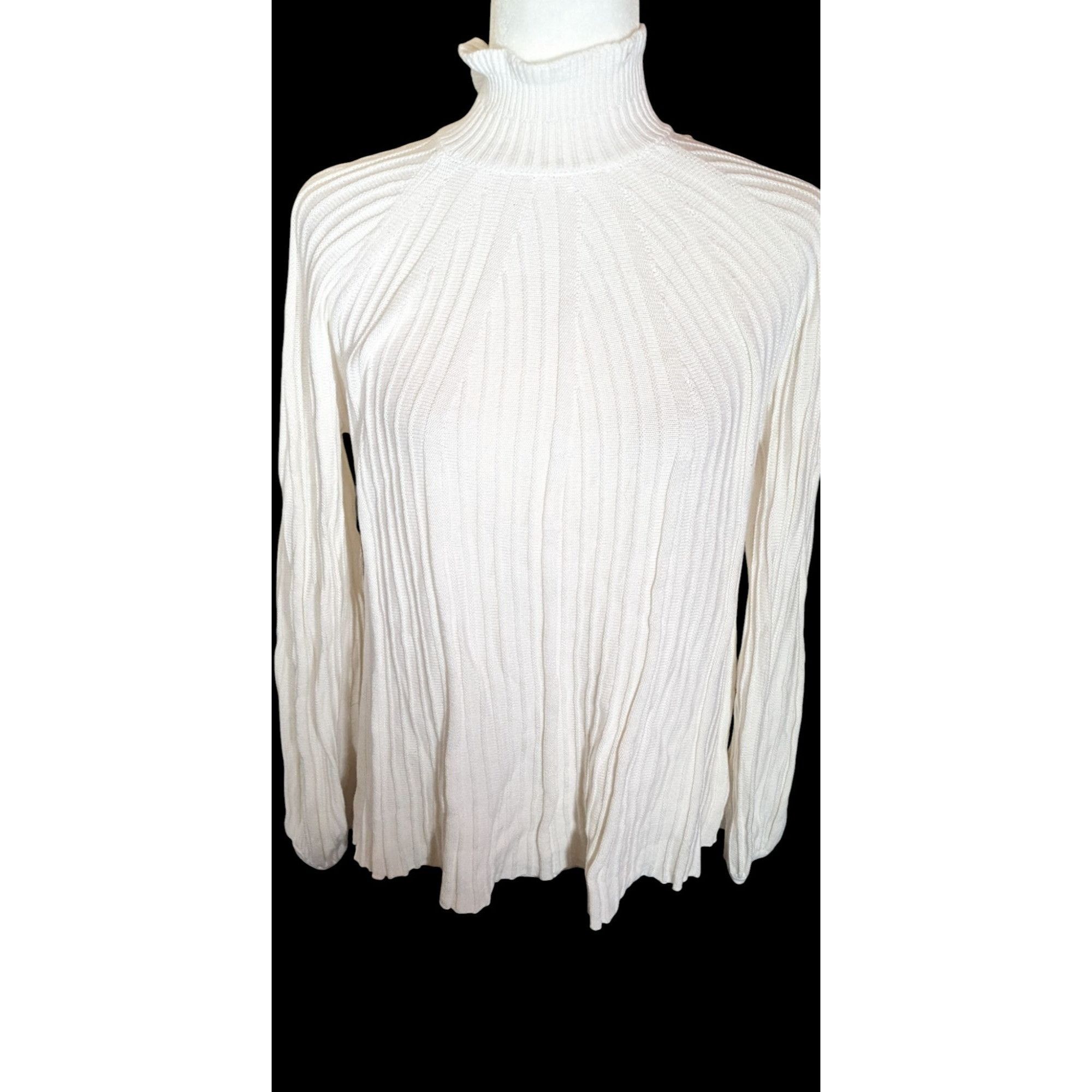 Chicos Chicos Preppy White Ribbed Turtleneck With Ruffle Accent Size XXL / US 16-18 / IT 52-54 - 1 Thumbnail