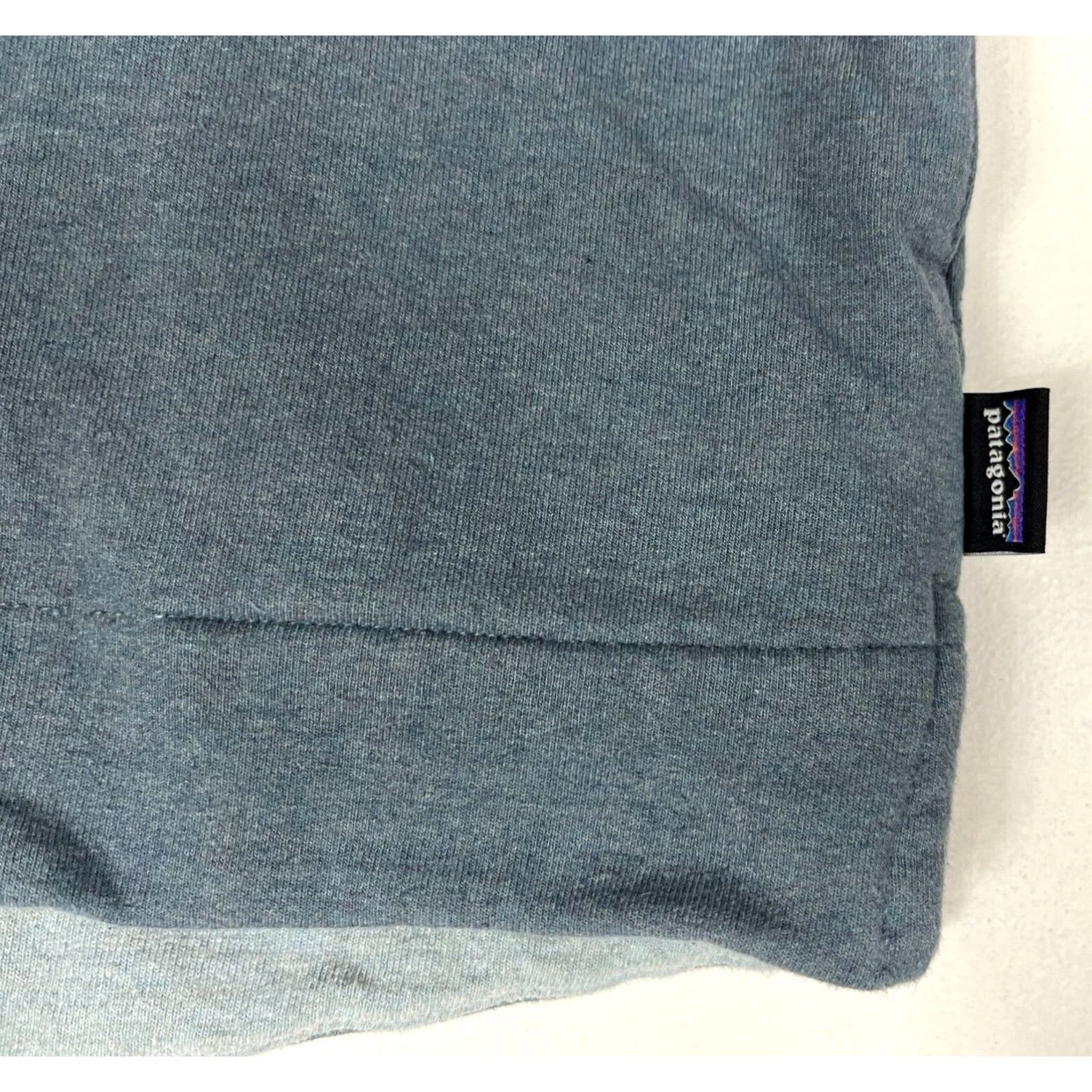 Patagonia Patagonia Women's Fitz Roy Bear Uprisal Hoody 39556 M Blue Logo Hooded Pullover Modern Outdoor Hiking Activewear Shirt? Size M / US 6-8 / IT 42-44 - 6 Thumbnail