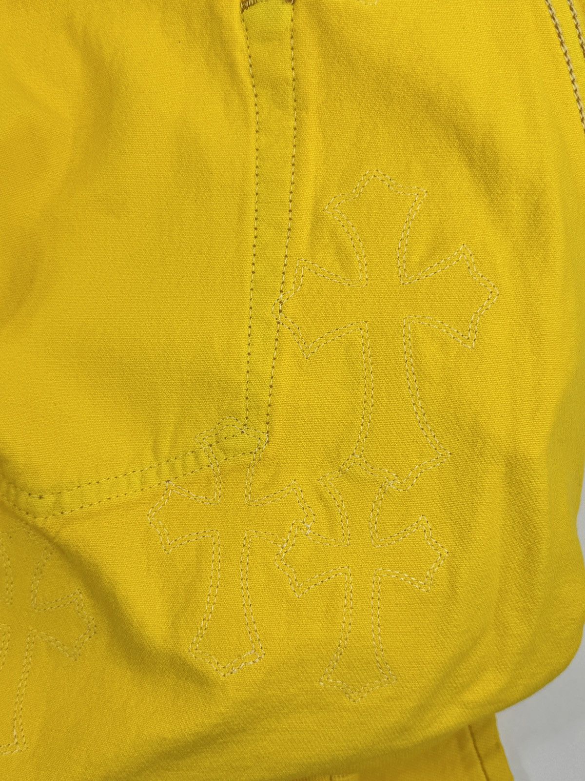 Chrome Hearts YELLOW F&F CROSS PATCH SILVER STUDS VINTAGE JEANS (RARE) Size US 38 / EU 54 - 19 Thumbnail