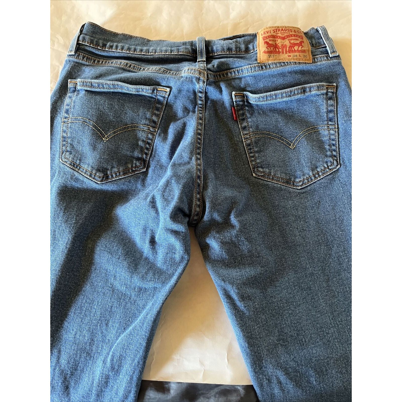 Levi's Levi's 511 Jeans Mens 34x30 Blue Slim Medium Wash Denim Y2k Size US 34 / EU 50 - 11 Thumbnail