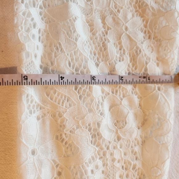 Lulus Lulu's White Laced Lined Maxi Sz. L Dress Event Wedding Size L / US 10 / IT 46 - 13 Thumbnail