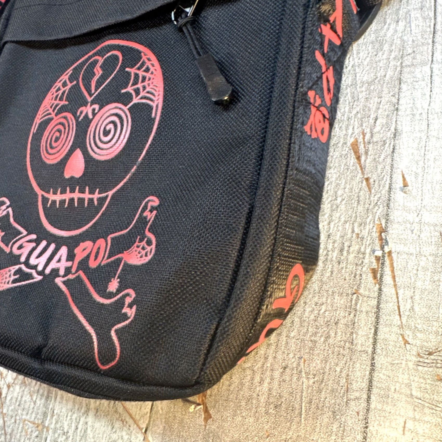 Vintage Guapo Skull Crossbody Bag Red Black Graphic Streetwear Shoulder Sling Women Size ONE SIZE - 5 Thumbnail