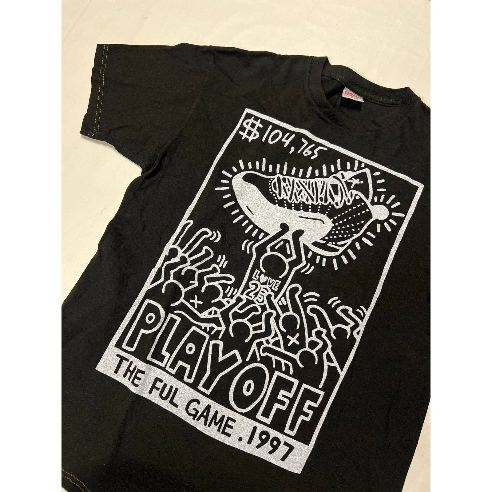 Supreme Supreme Keith Haring Play off Jordan Tee Size US L / EU 52-54 / 3 - 2 Thumbnail