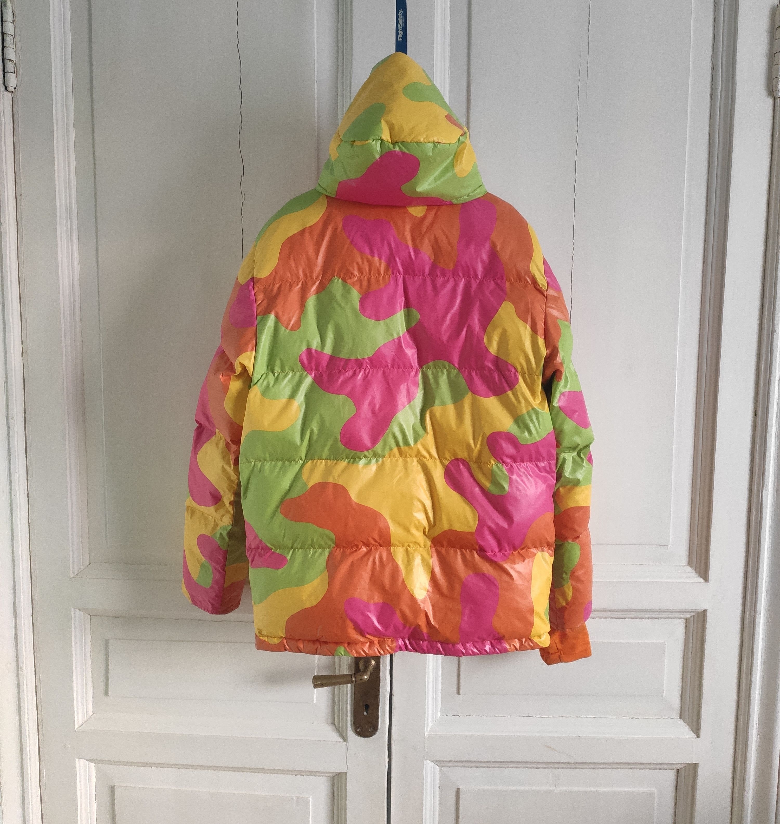 Adidas × Jeremy Scott Neon Camouflage puffer.Like Vetements or Balenciaga Size L / US 10 / IT 46 - 5 Thumbnail