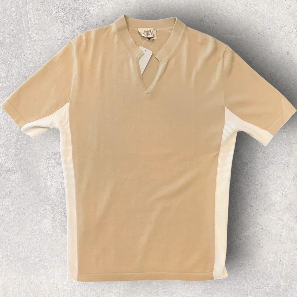 Hermes Hermes beige open collar cashmere T Shirt Size US M / EU 48-50 / 2 - 1 Thumbnail
