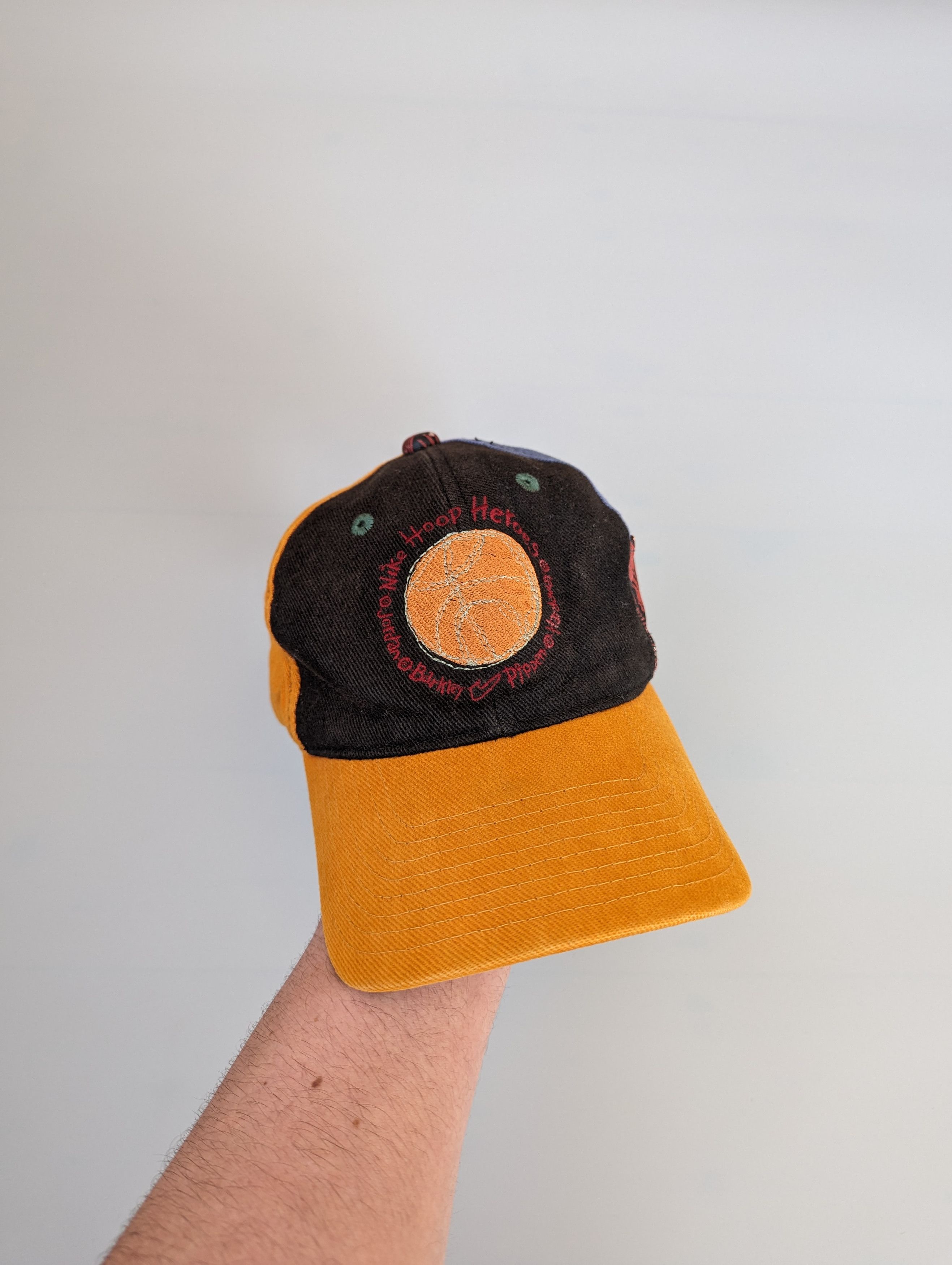 Nike Vintage NIKE Alley Hoops Heroes Baseball Cap d15 Size ONE SIZE - 1 Thumbnail