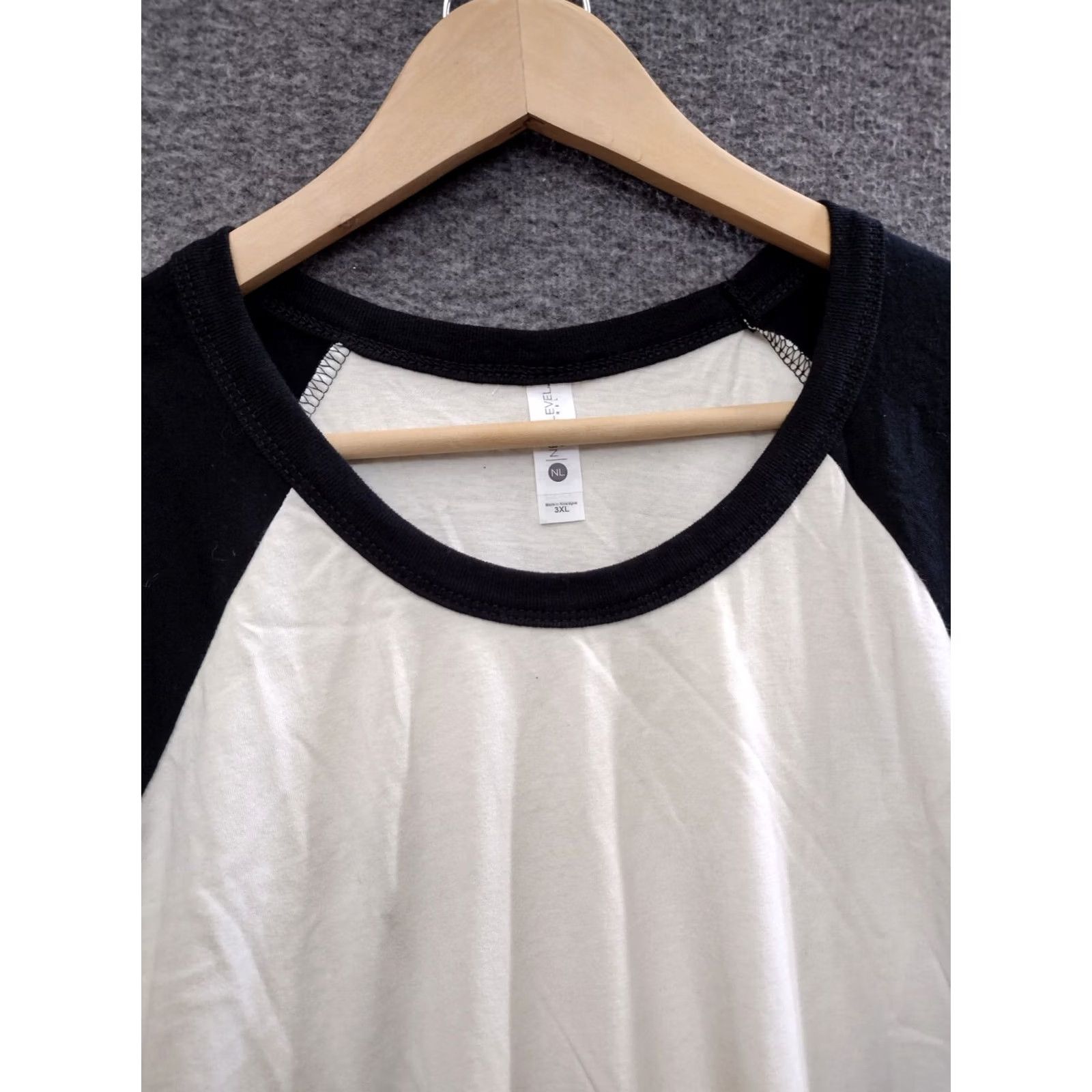 Next Level Next Level T-Shirt Raglan Colorblock Black/White 3XL Adults Unisex Crew Neck Short Sleeve 80s Colorblock Polyester Blend Size US XXL / EU 58 / 5 - 3 Thumbnail