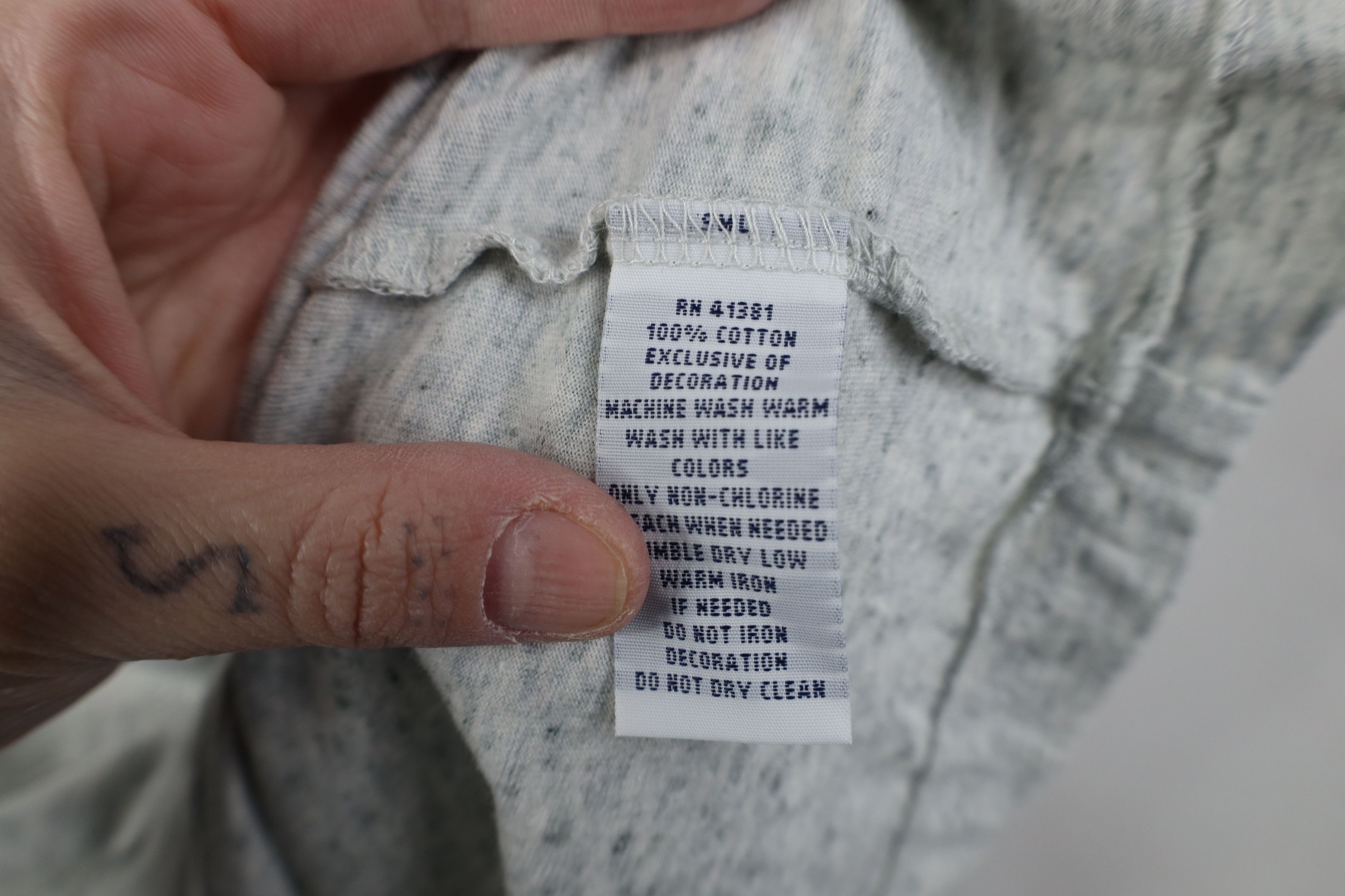 Polo Ralph Lauren Deadstock Vintage Y2K Ralph Lauren Knit Pocket T-Shirt Gray Size US S / EU 44-46 / 1 - 10 Thumbnail