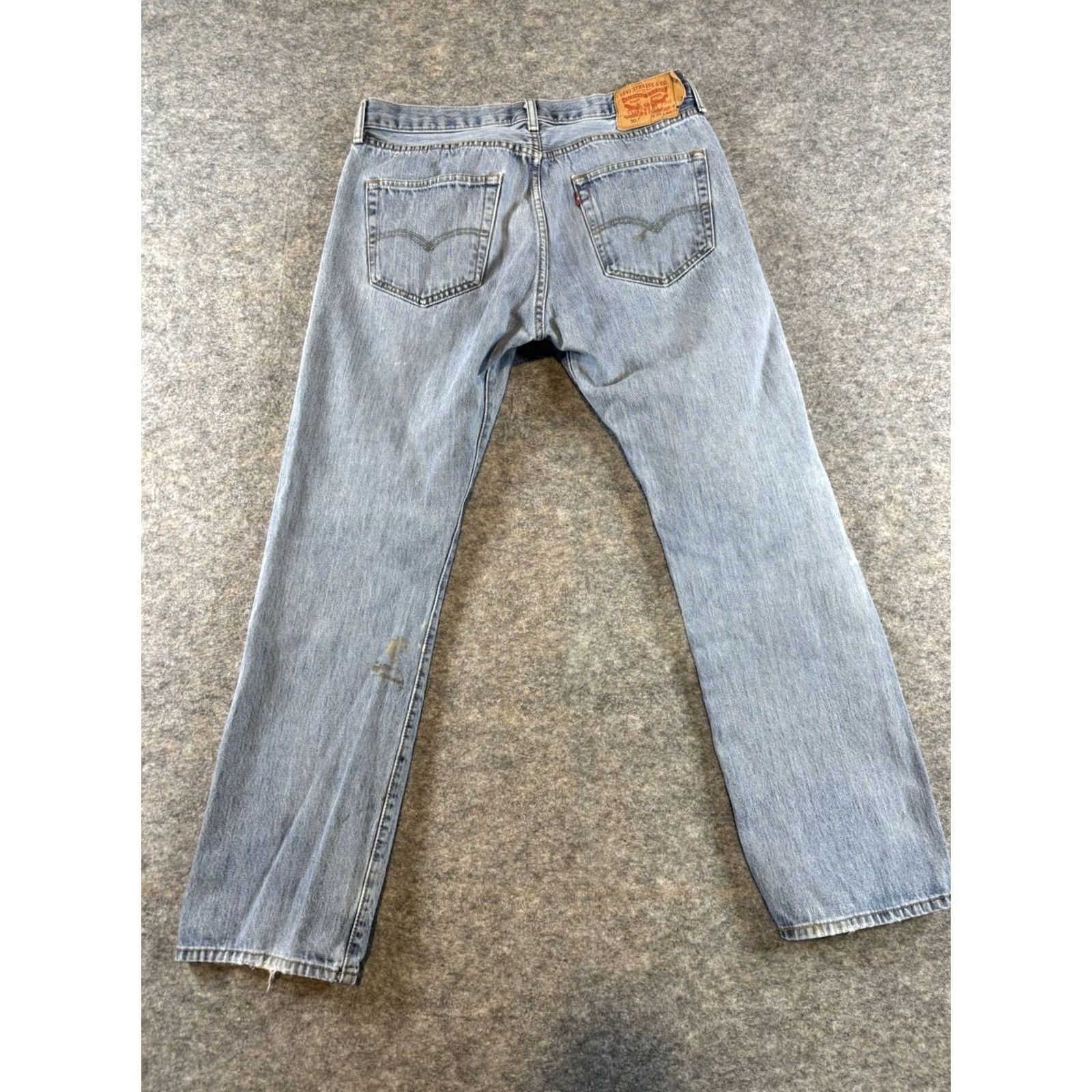 Levi's VINTAGE Levi's 501 Jeans Men Blue Distressed Straight Regular 36x32 Denim Cotton 5-Pocket USA 3S0-? Size US 36 / EU 52 - 5 Thumbnail