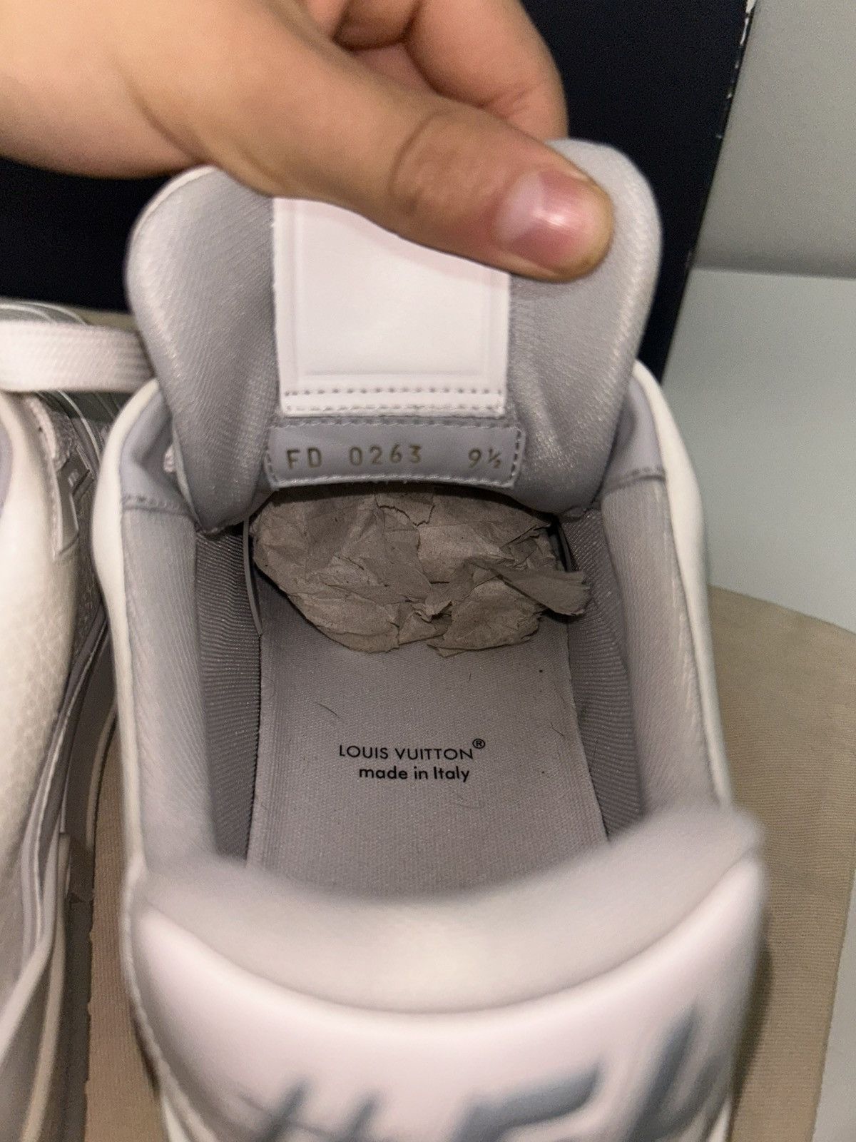 Louis Vuitton Lv trainer shoes size 10.5 Size US 10.5 / EU 43-44 - 6 Thumbnail