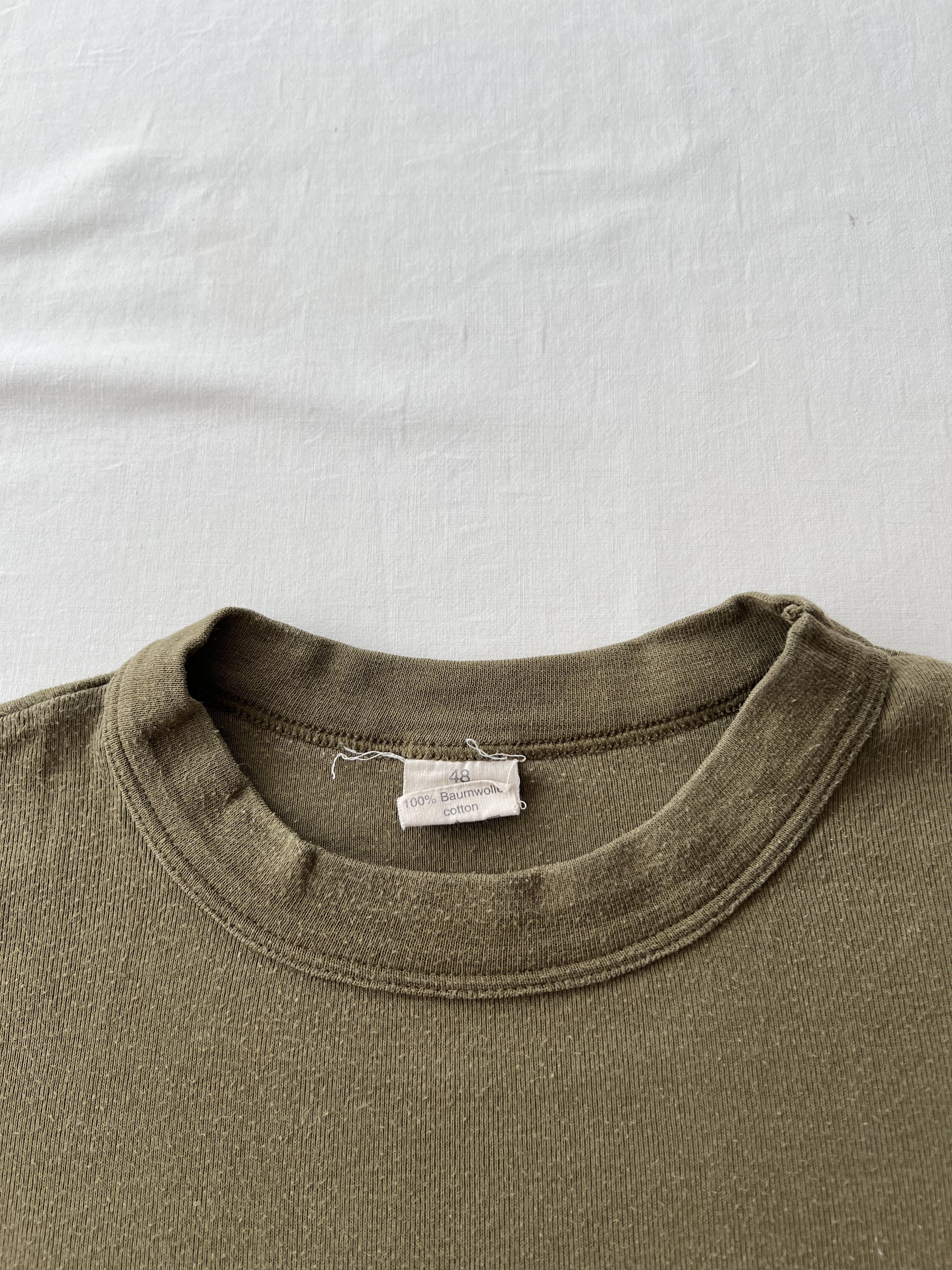 Vintage Vintage Swiss Army Switzerland Suisse Single Stitch T-shirt Size US M / EU 48-50 / 2 - 12 Thumbnail