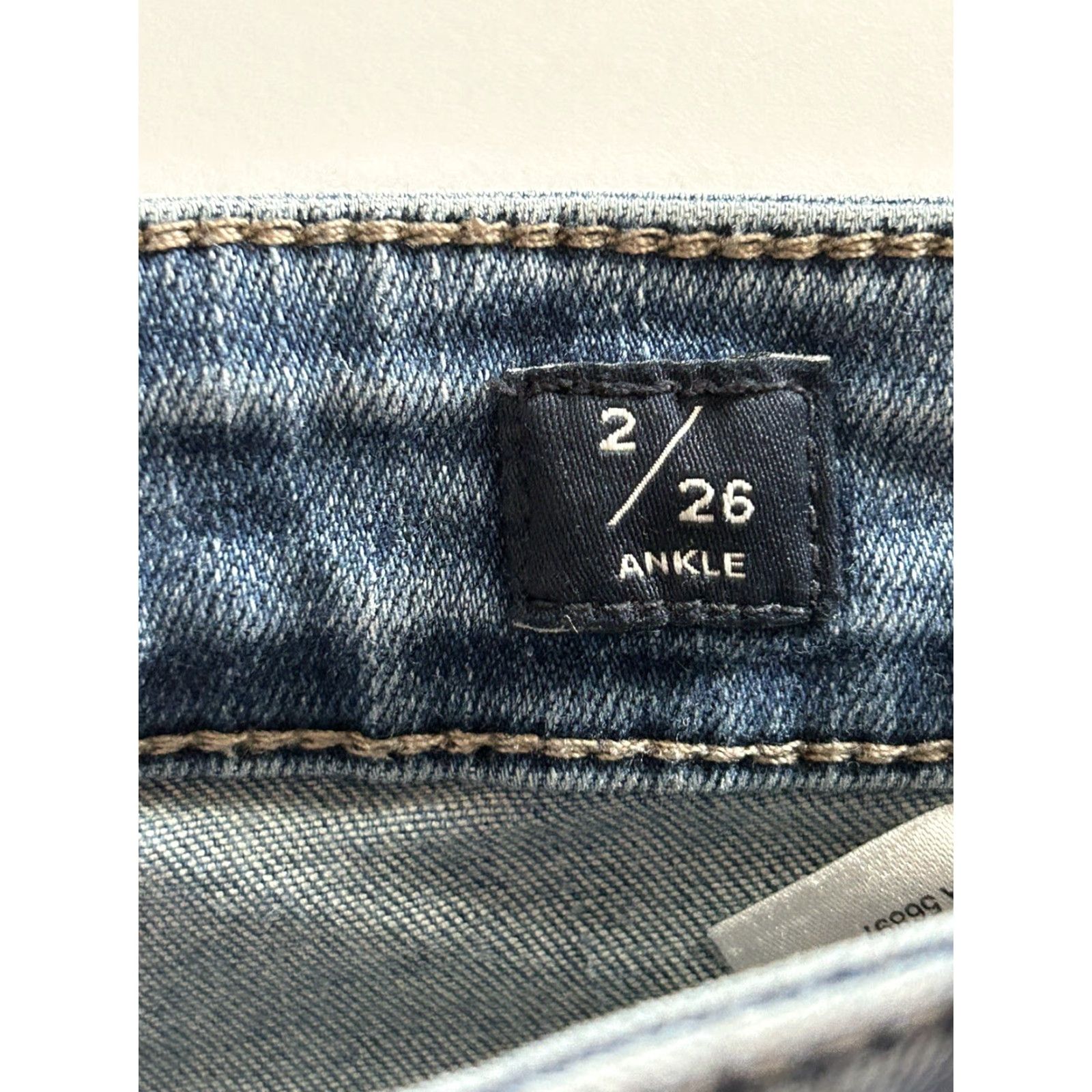 Lucky Brand Lucky Brand Bridgette Skinny Jeans Womens Blue Denim Size 2/26 Ankle Distressed Medium Rise Mid 8.5-10.5" Cotton Polyester Spandex Regular Size ONE SIZE - 7 Thumbnail