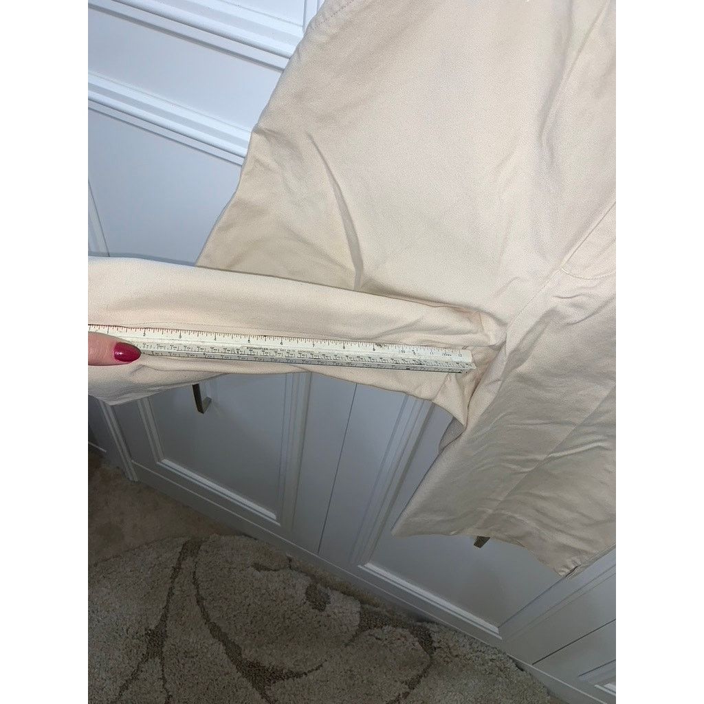 Lauren Ralph Lauren Ralph Lauren Men's Beige Chino Shorts Size 12 Casual Summer Size 34" / US 12 / IT 48 - 5 Thumbnail