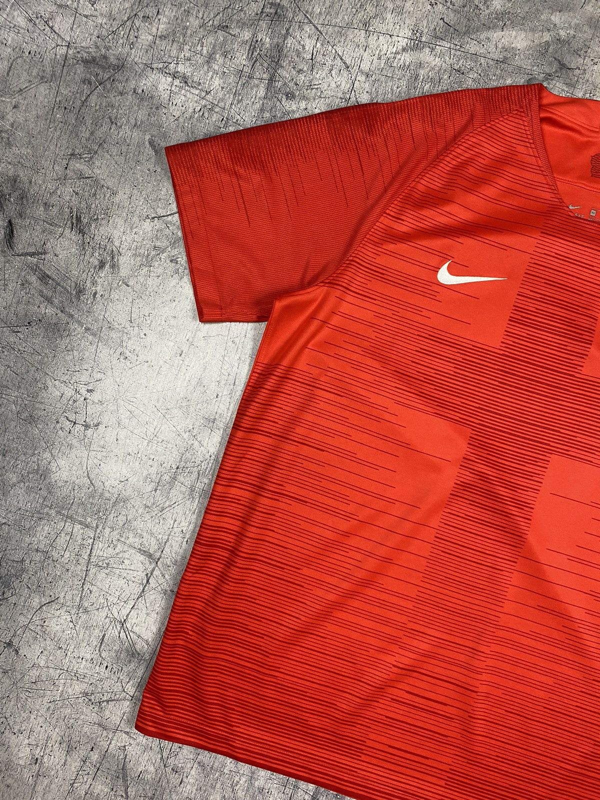 Nike Nike England 2018 Soccer Jersey Size US L / EU 52-54 / 3 - 4 Thumbnail