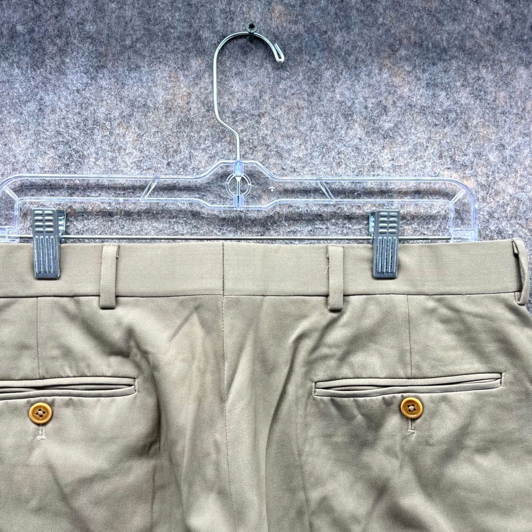 Brooks Brothers Brooks Brothers Pants Men 32x32 Khaki Chino Pleated Tan Beige Trousers Regent Casual Formal Workwear) Size US 32 / EU 48 - 5 Thumbnail