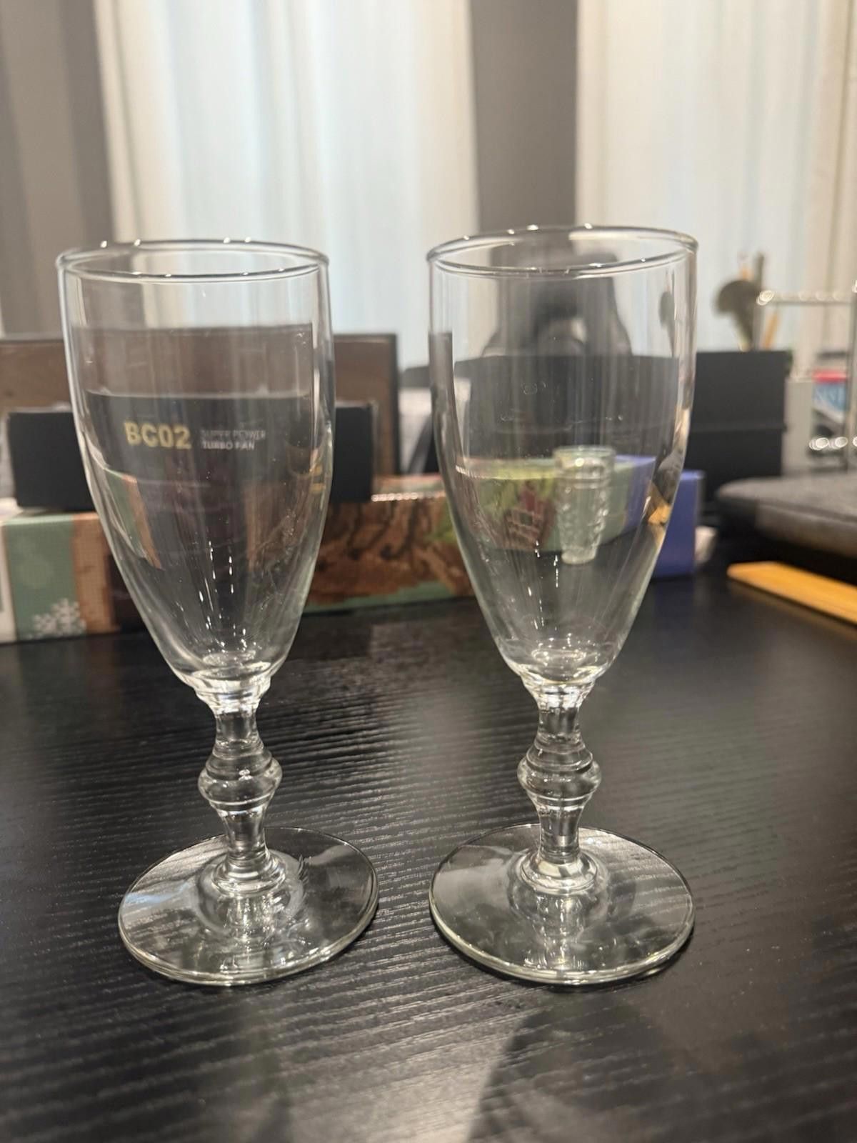 Designer Whiskey Sour Glasses Georgian Pattern, set of 2 Size ONE SIZE - 1 Thumbnail