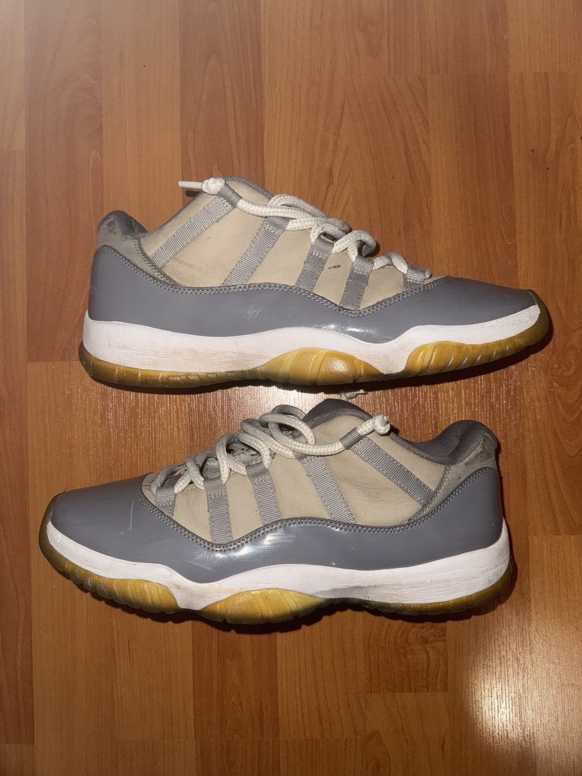 Jordan Brand Jordan 11 Cool Grey Low Size US 11 / EU 44 - 1 Thumbnail