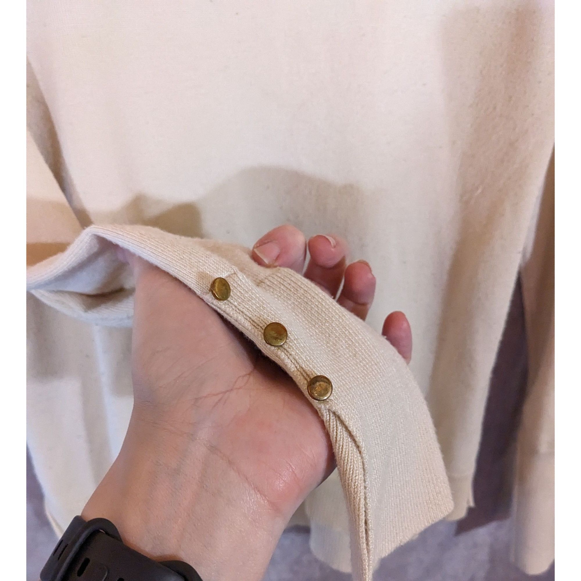 Other Philosophy Ivory Knit Sweater With Buttoned Cuffs Ruffle Hem Size L / US 10 / IT 46 - 3 Thumbnail