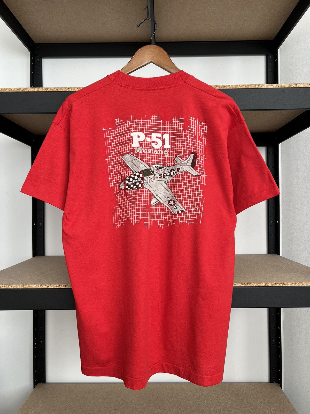 Vintage Vintage 90s P-51 Mustang Fighter-Bomber Airplane Red T-shirt Size US XL / EU 56 / 4 - 2 Thumbnail