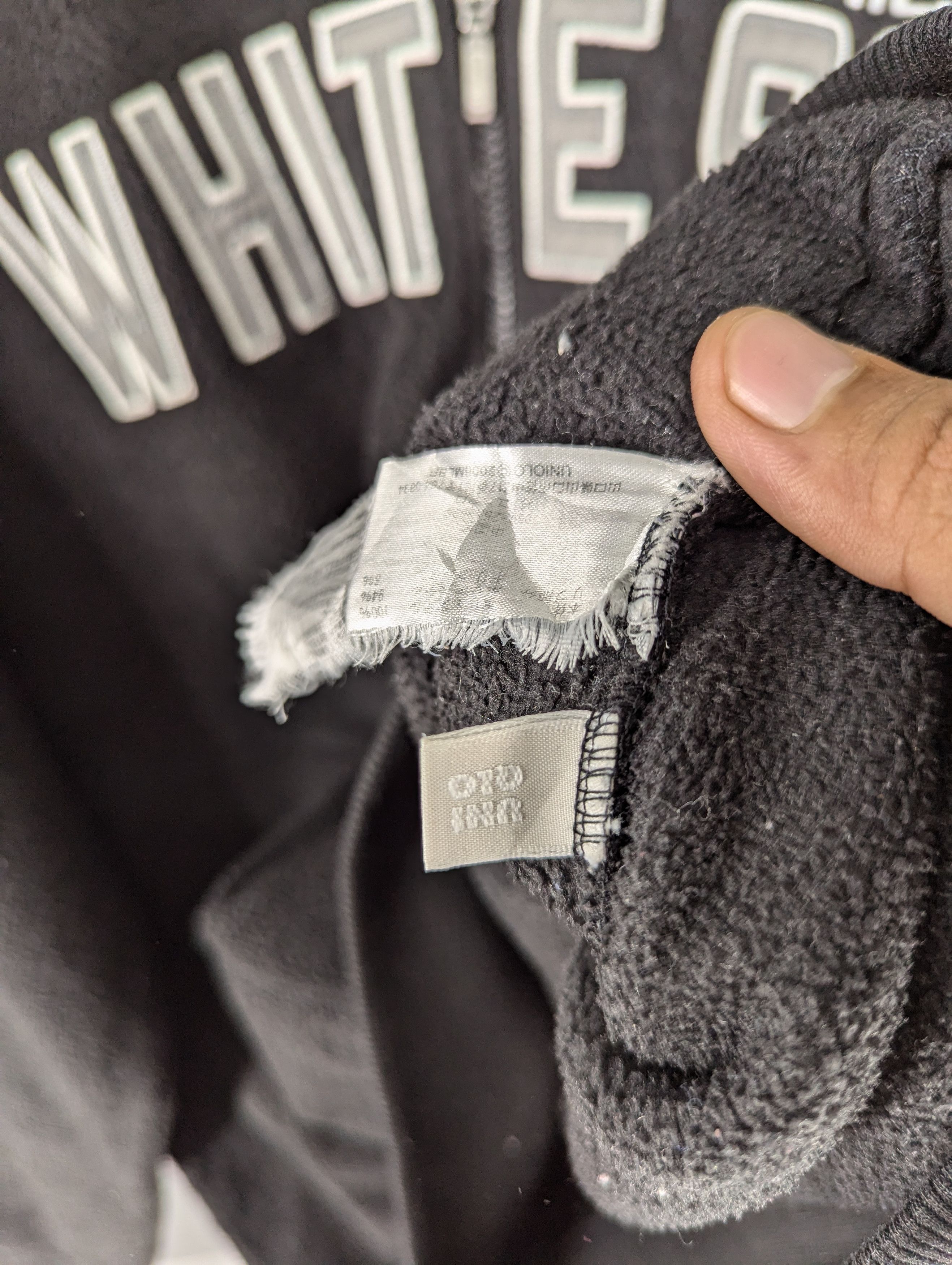 MLB MLB Chicago White Sox X Uniqlo Halfzip Fleece Jacket Size US L / EU 52-54 / 3 - 13 Thumbnail