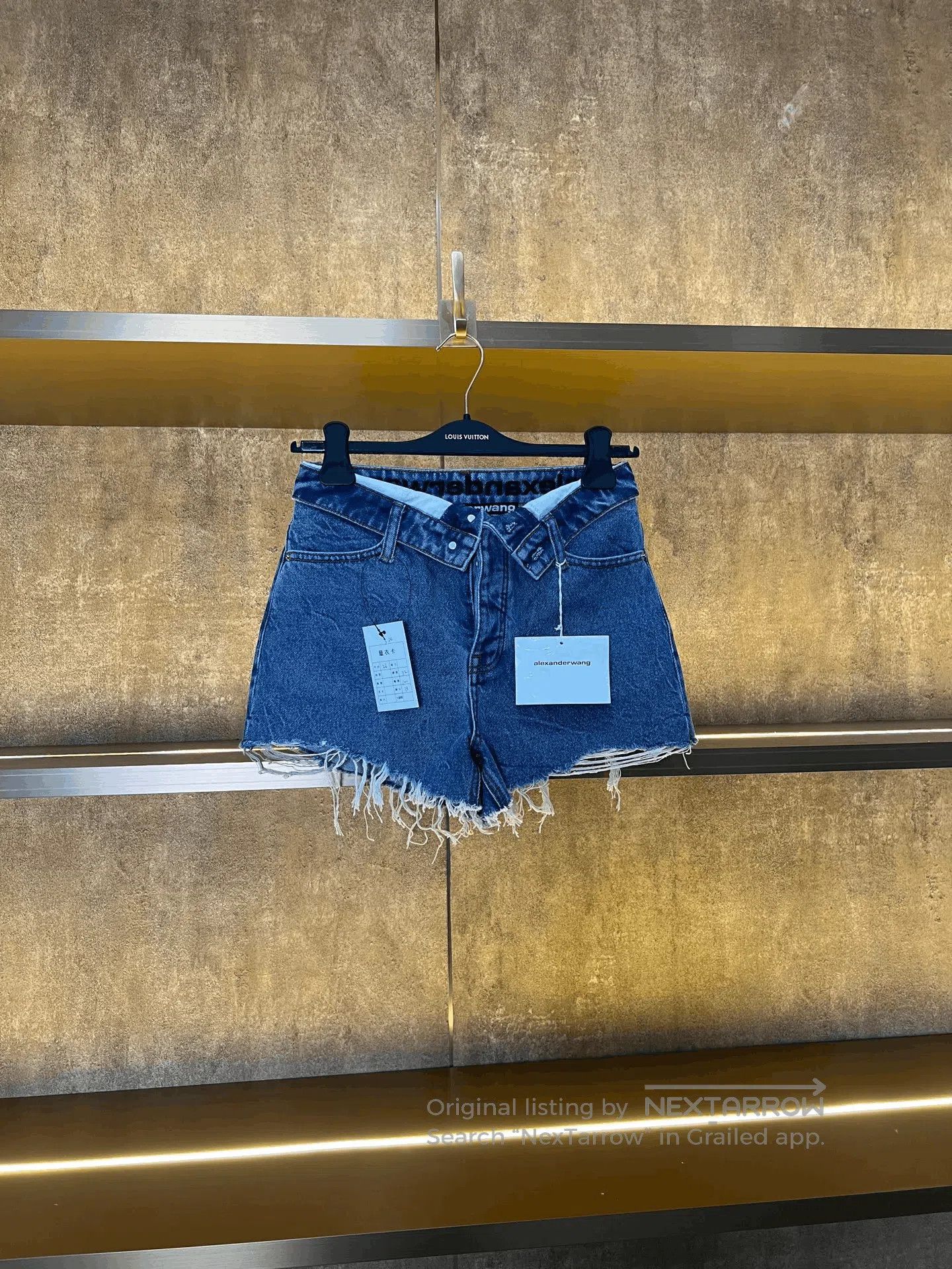 Alexander Wang Alexander Wang Denim Shorts. Size 26" / US 2 / IT 38 - 1 Thumbnail