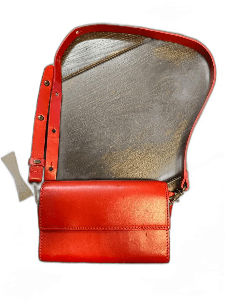 Vintage Handmade Red Leather Crossbody Bag Size ONE SIZE - 1 Thumbnail