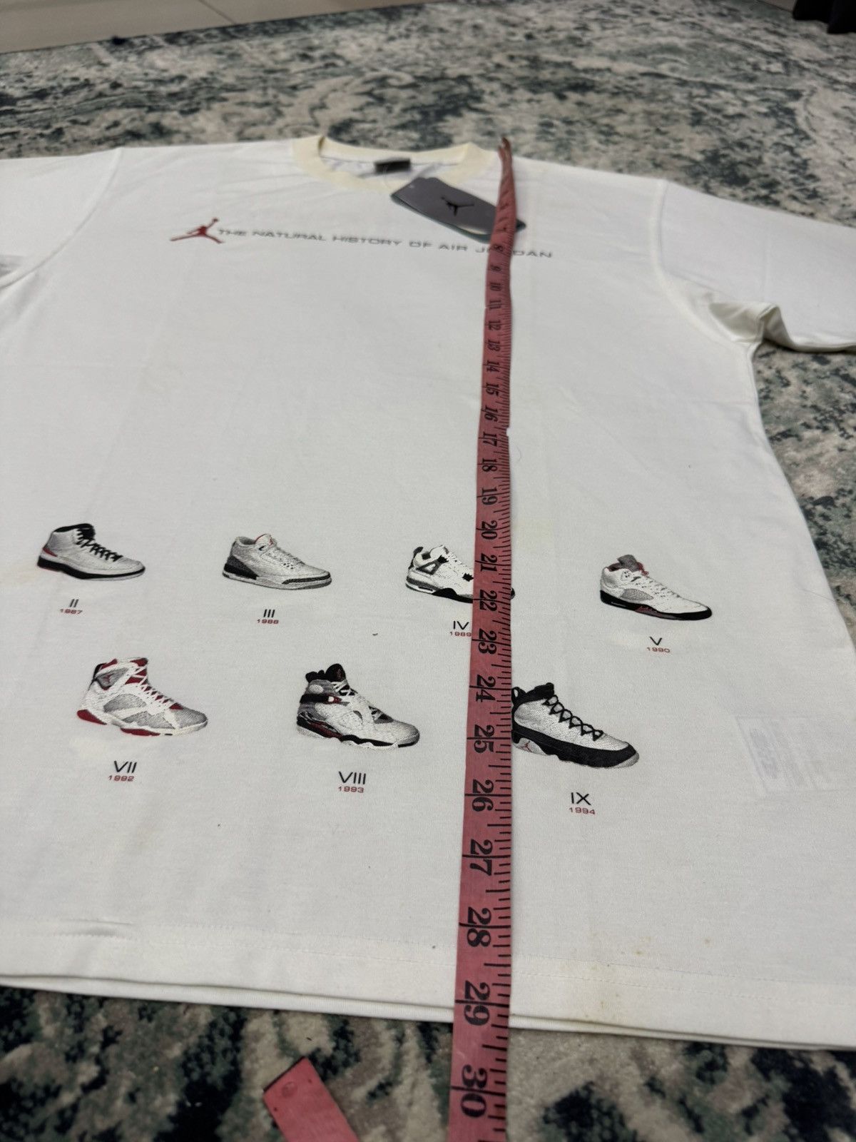 Nike VINTAGE STAIN 2003 AIR JORDAN 18 YEARS ANNIVERSARY SHIRT Size US M / EU 48-50 / 2 - 14 Thumbnail