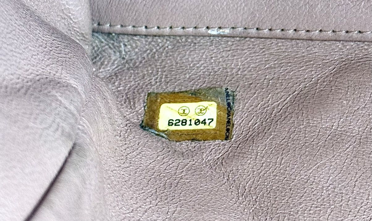Chanel Chanel - 2002 - Caviar - Matelassé - Bowling Bag Size ONE SIZE - 23 Thumbnail