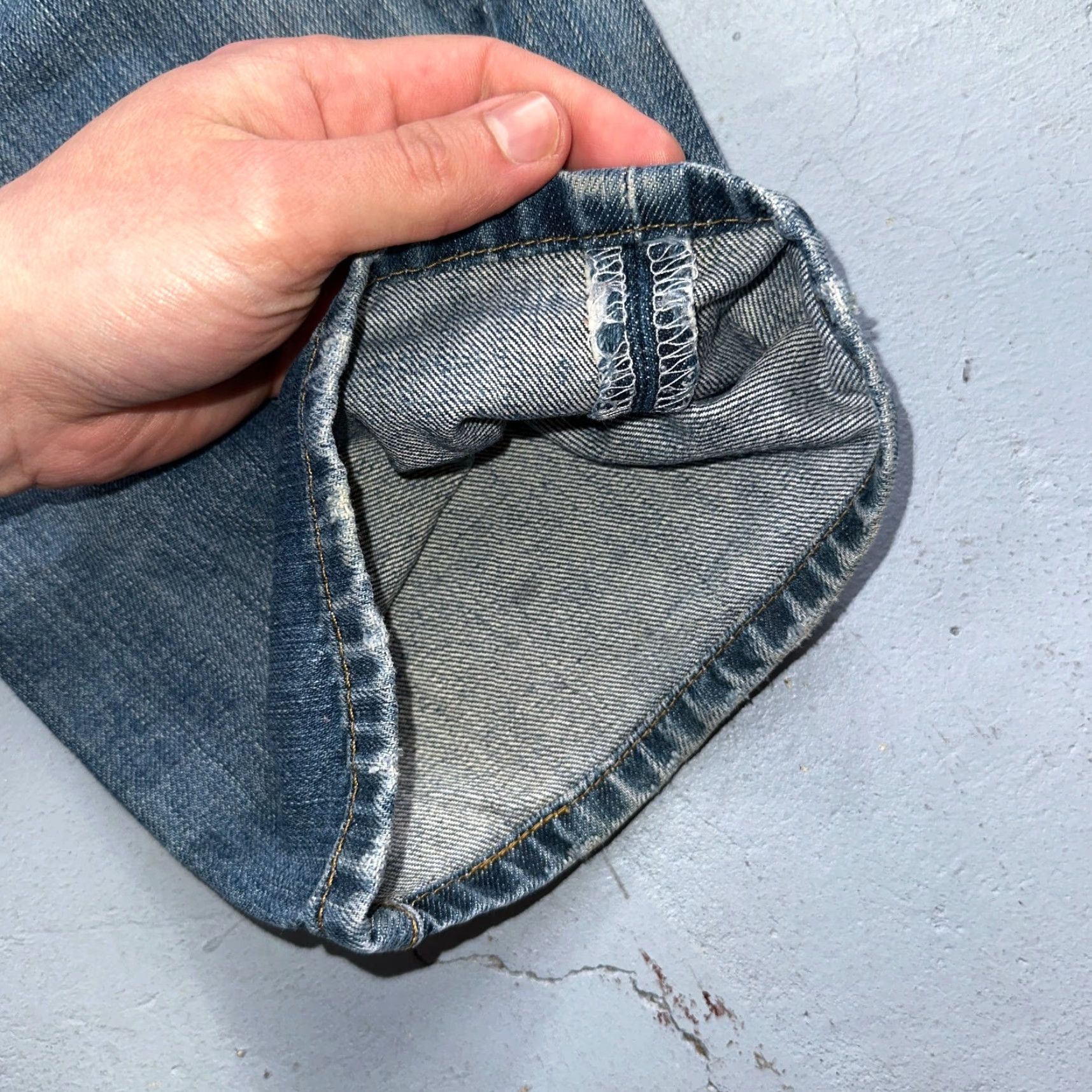 Levi's VINTAGE Levi's 501 Jeans Straight Men 36 Regular Blue 30Y2K 90s Denim Mid Rise Act 35x29 Size US 36 / EU 52 - 4 Thumbnail