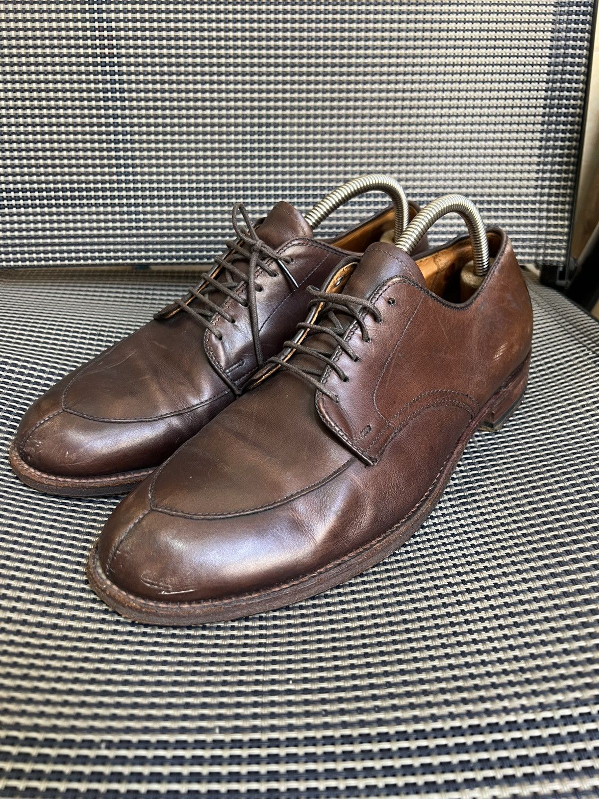 Alden Alden V-Tip Bluchers (model 54911) Size US 8 / EU 41 - 1 Thumbnail