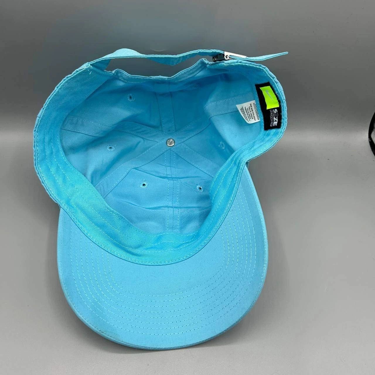 Nike Nike Heritage 86 Hat Men Blue Metal Logo Strap Back Cap Size ONE SIZE - 2 Thumbnail