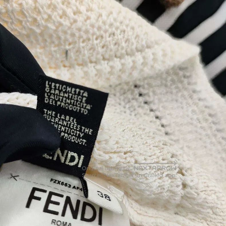Other Fendi Knit Cutout Top Size XS / US 0-2 / IT 36-38 - 2 Thumbnail