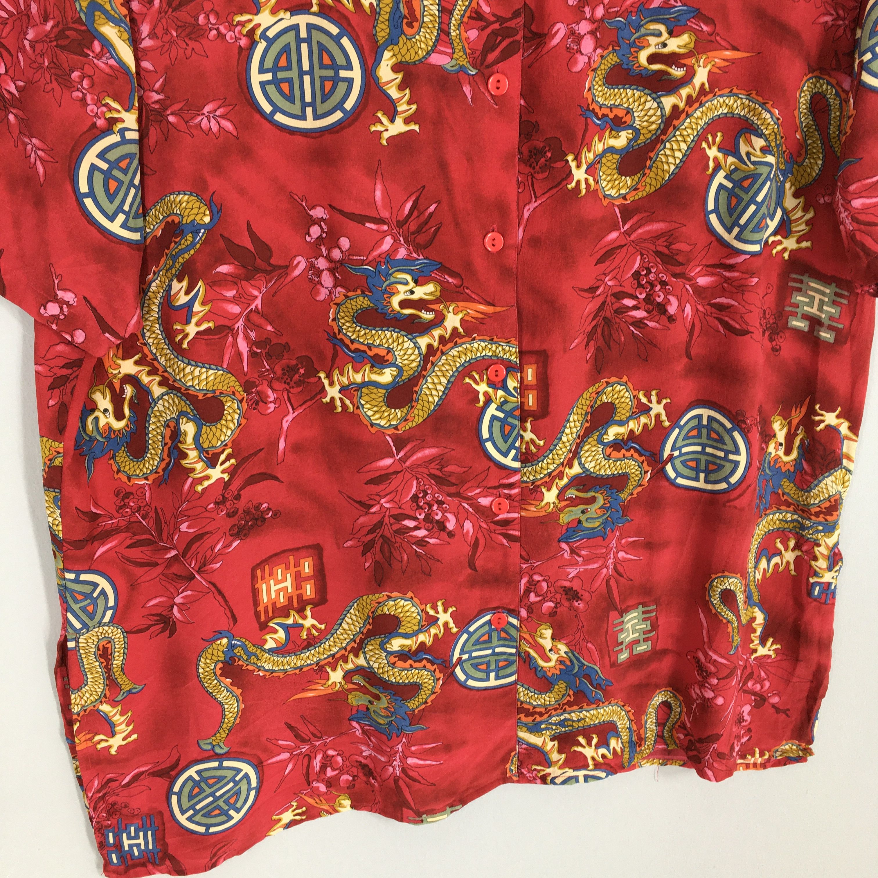 Other 1980s Hawaiian Japanese Culture Dragon Silk Shirt XLarge Size US XL / EU 56 / 4 - 4 Thumbnail