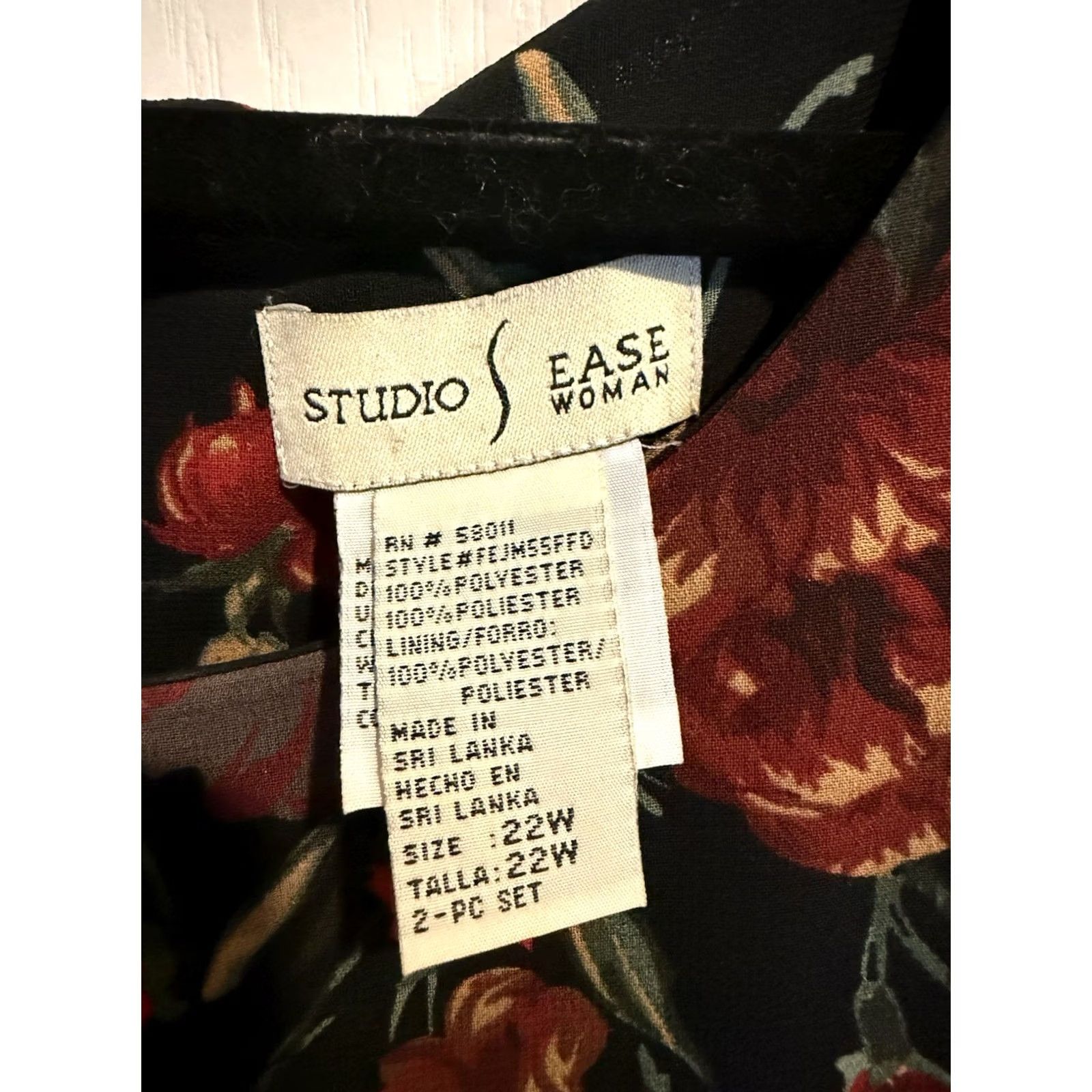 Vintage VINTAGE Studio Ease Women Sleeveless Black Floral 90s Midi Dress Plus Size 22W Dress Size 3XL / US 20-22 - 2 Thumbnail