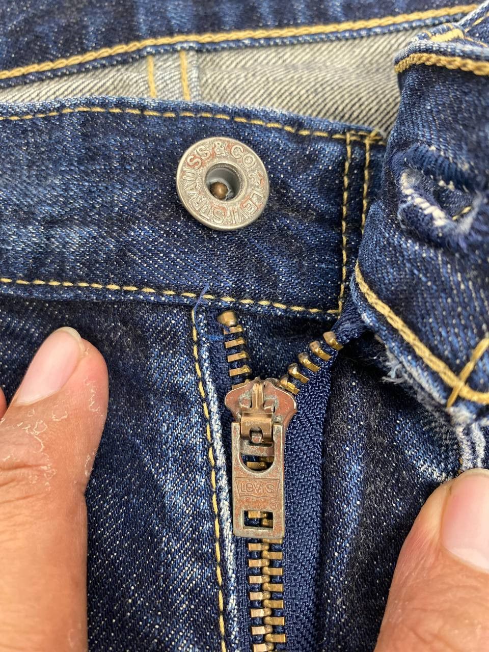Levi's vintage levis 502 distressed denim nice design Size US 34 / EU 50 - 15 Thumbnail