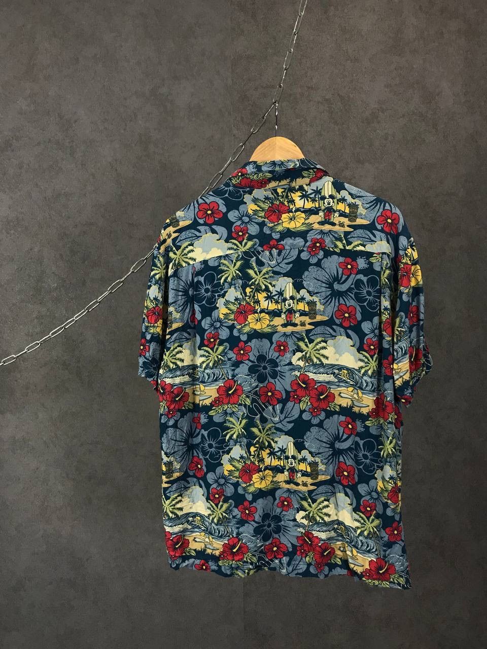 Disney Disney vintage Hawaiian shirt Size US L / EU 52-54 / 3 - 5 Thumbnail