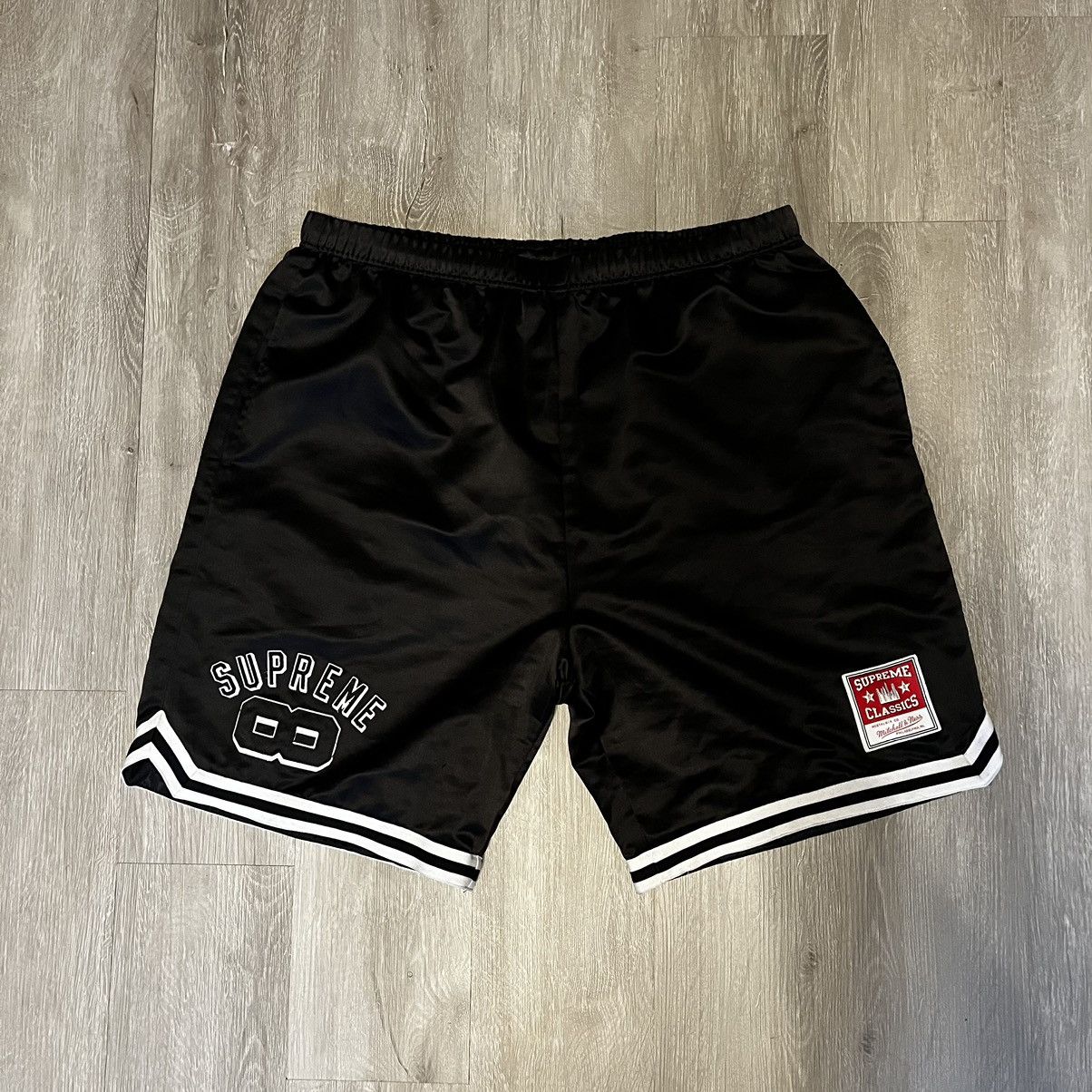 image of Mitchell Ness x Supreme Mitchell & Ness Satin Shorts - Size L in Black, Men's