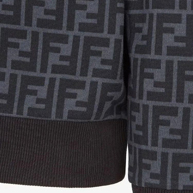 Fendi o1s1wg110225 Sweatshirt in Black Size US S / EU 44-46 / 1 - 4 Thumbnail