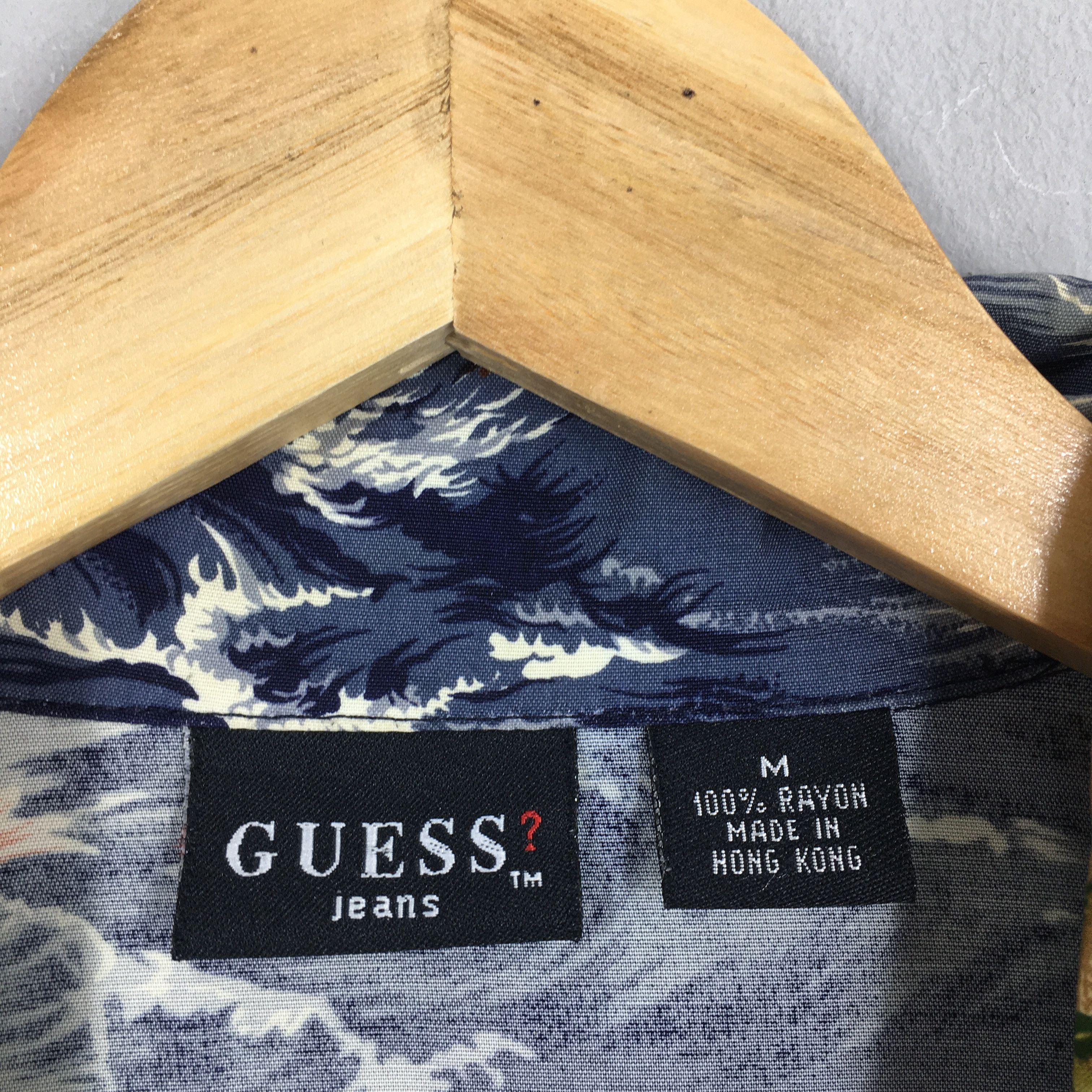 Guess Vintage Guess Hawaiian Aloha Tropical Rayon Shirt Medium Size US M / EU 48-50 / 2 - 6 Thumbnail