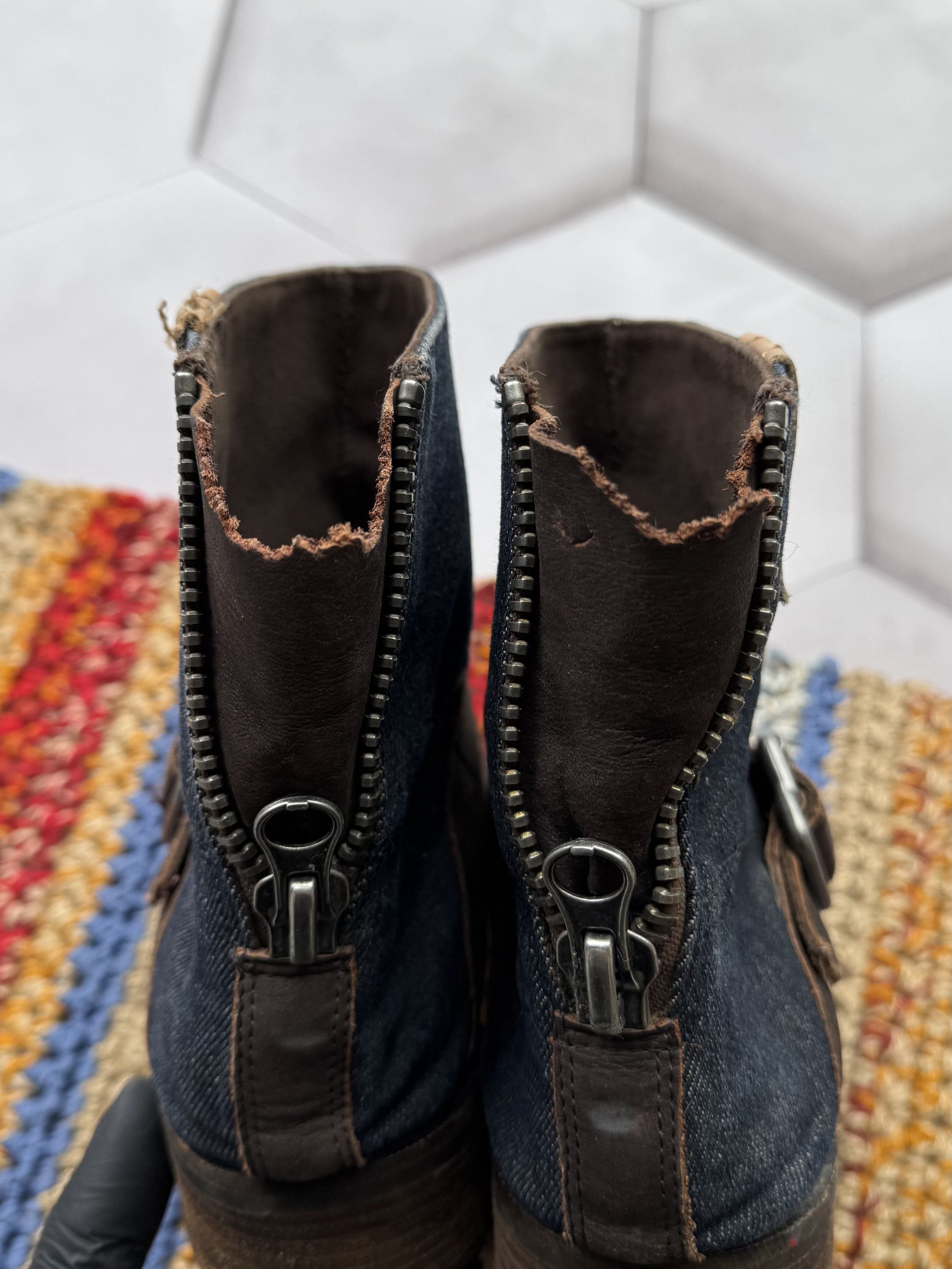 Calvin Klein Calvin Klein Vintage Leather Boots With Strap (E4) Size US 8 / IT 38 - 10 Thumbnail