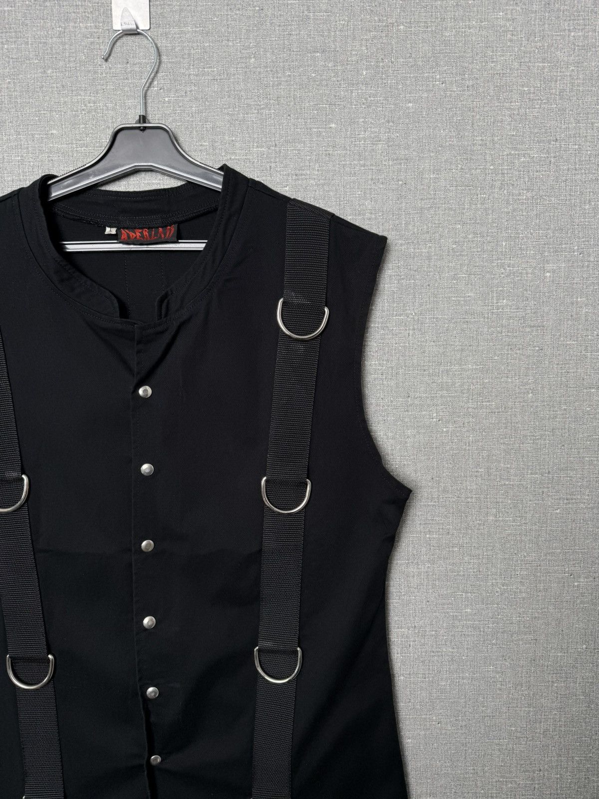 20471120 Aderlass Gothic Punk Black Sleeveless Vest with Straps Rings Size L / US 10 / IT 46 - 5 Thumbnail