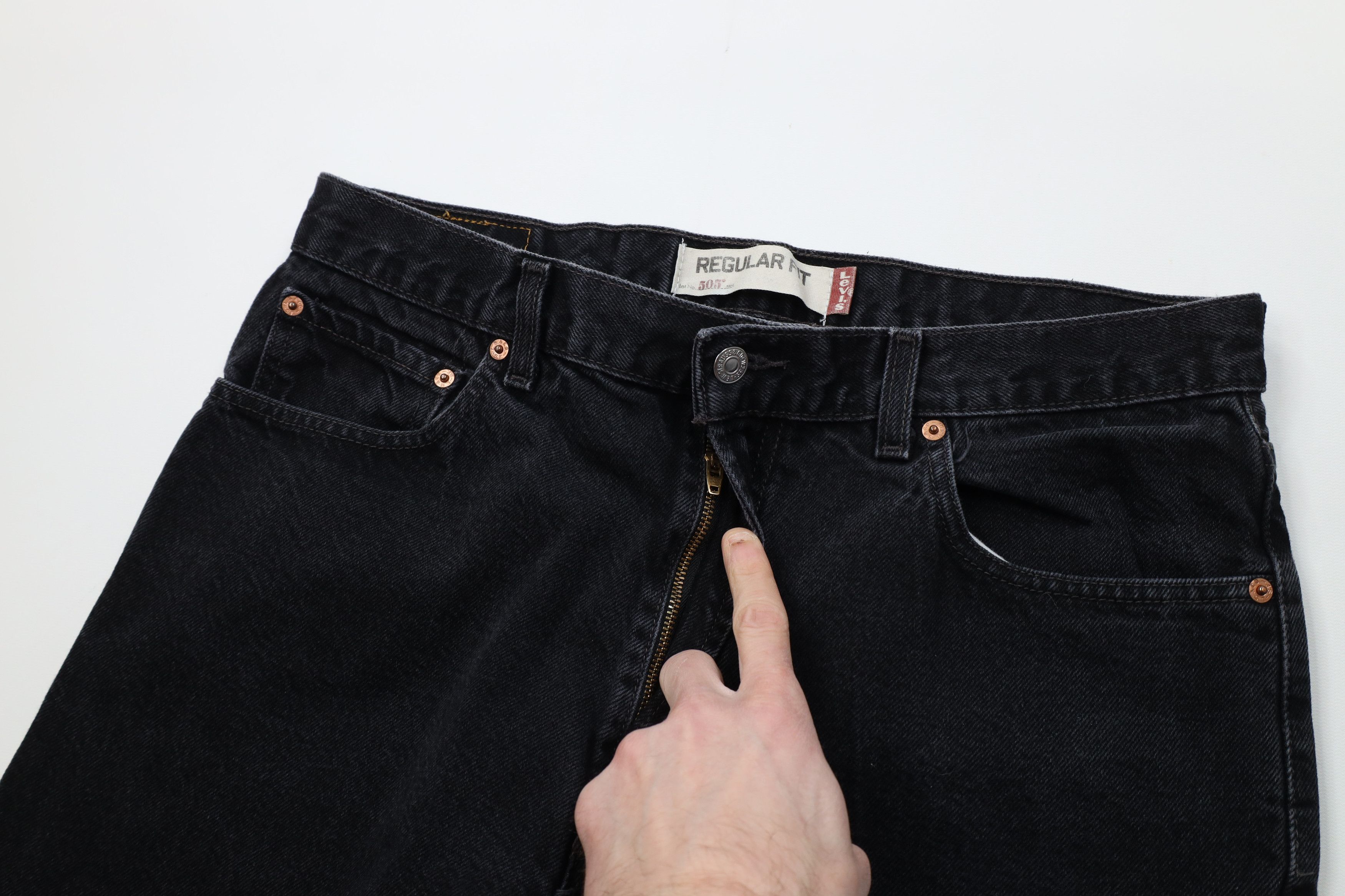 Levi's Vintage Y2K Levis 505 Regular Straight Leg Denim Jeans Black Size US 36 / EU 52 - 7 Thumbnail