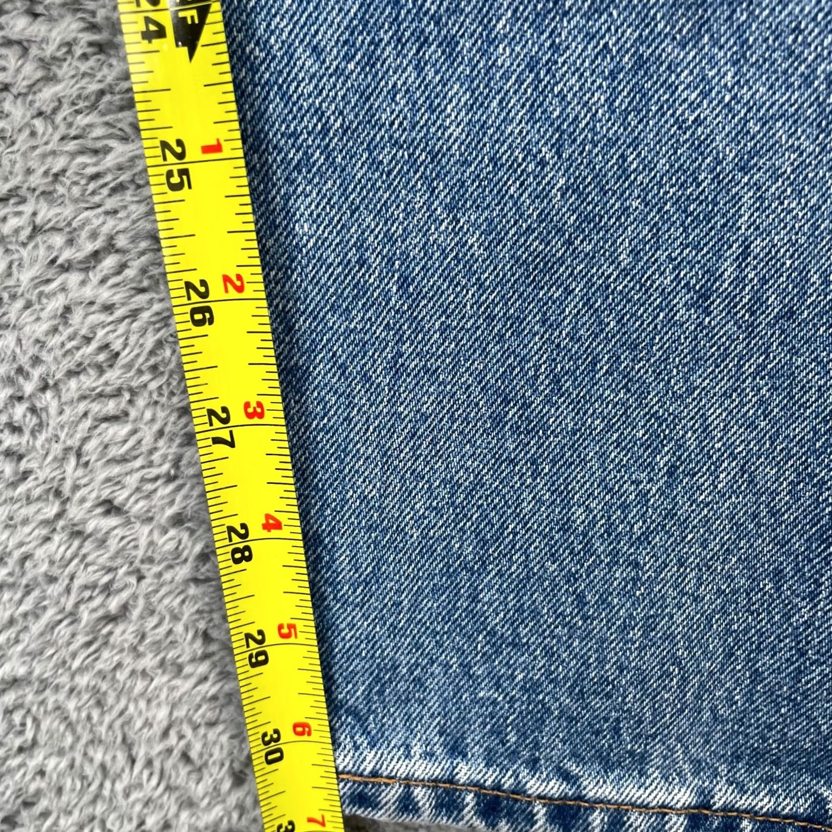 Levi's VINTAGE Levi's Jeans Womens Medium Blue 550 Denim Cotton Tapered Leg Relaxed Fit 31in Inseam 5-Pocket Design Mens Girls Size 32" / US 10 / IT 46 - 7 Thumbnail