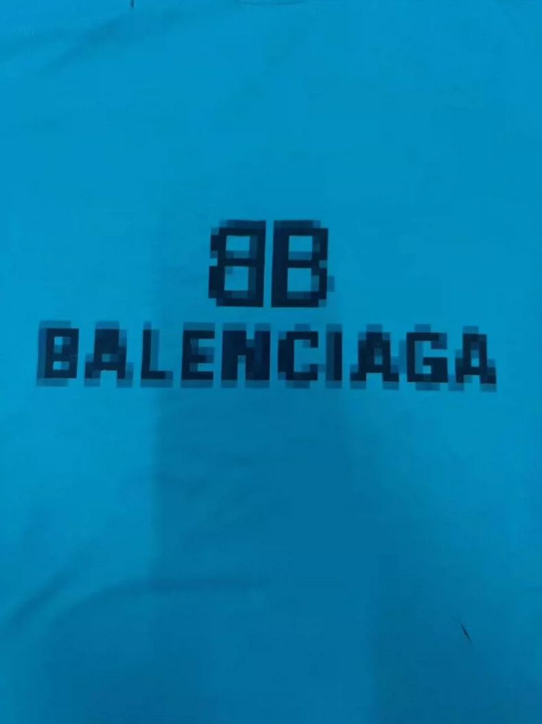 Balenciaga Balenciaga Mosaic Blur Logo Loose Ripped Old Short Sleeve Size US S / EU 44-46 / 1 - 3 Thumbnail