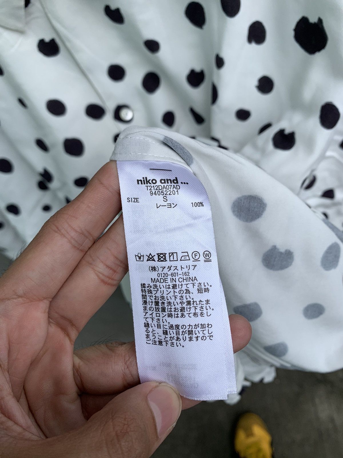 Tsumori Chisato Niko and.. Polka Button Up Shirt Size US M / EU 48-50 / 2 - 7 Thumbnail